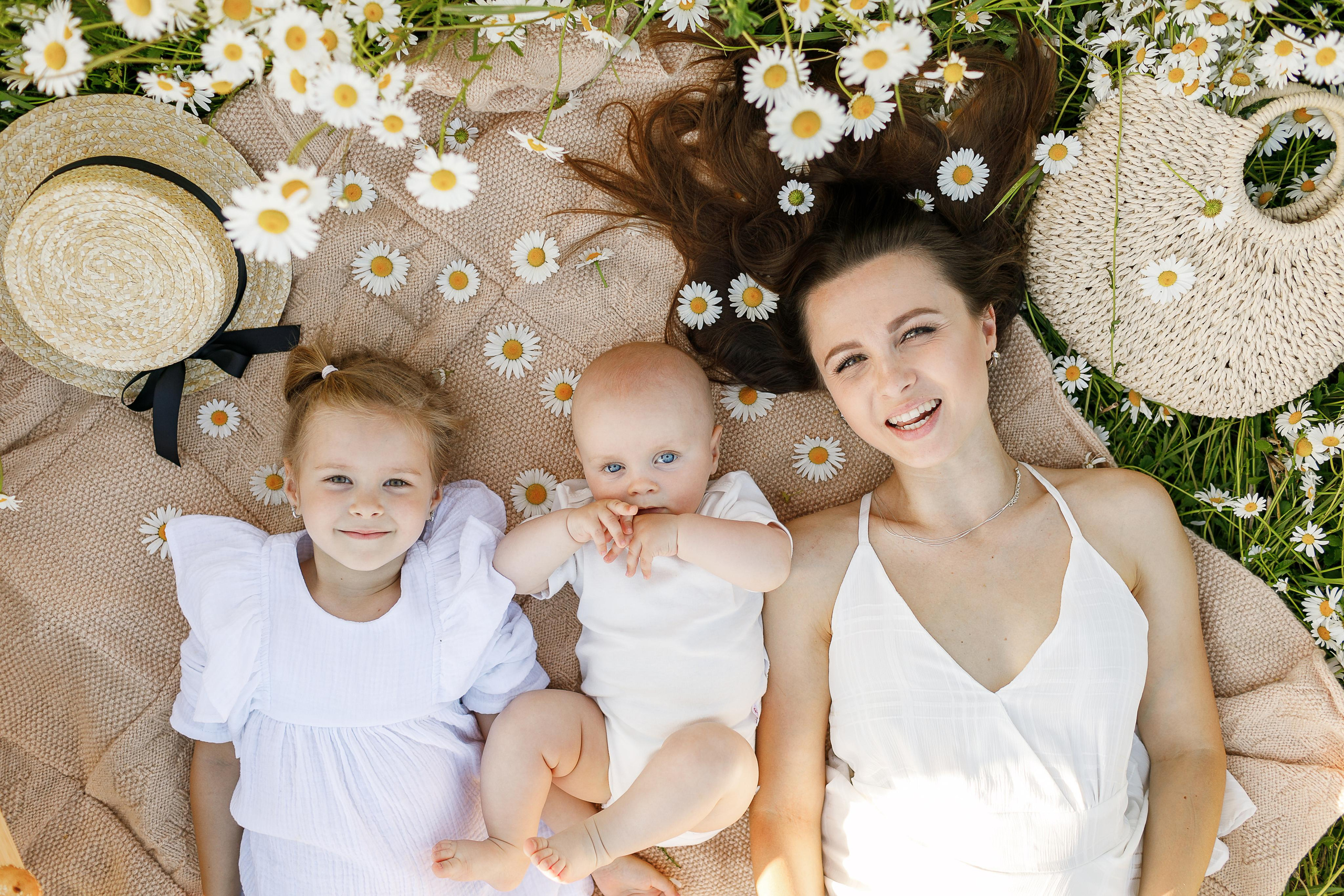 Утопая в ромашках. Крым фото, отдых Крым, Севастополь фото, Свадьба фото, Олег Горбатко