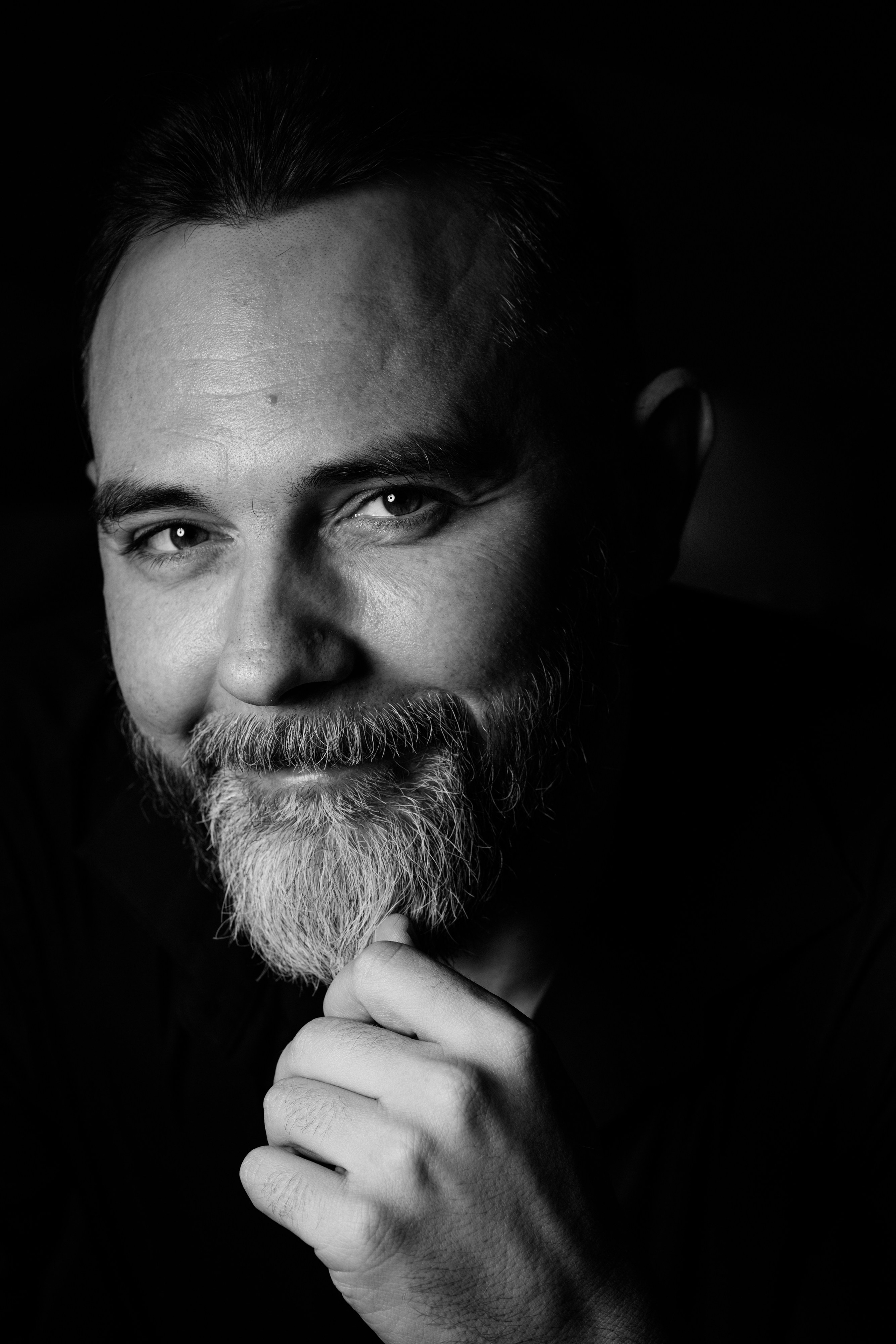 Джентльмен в студии. Фотограф в Ростове-на-Дону Оксана Филатьева