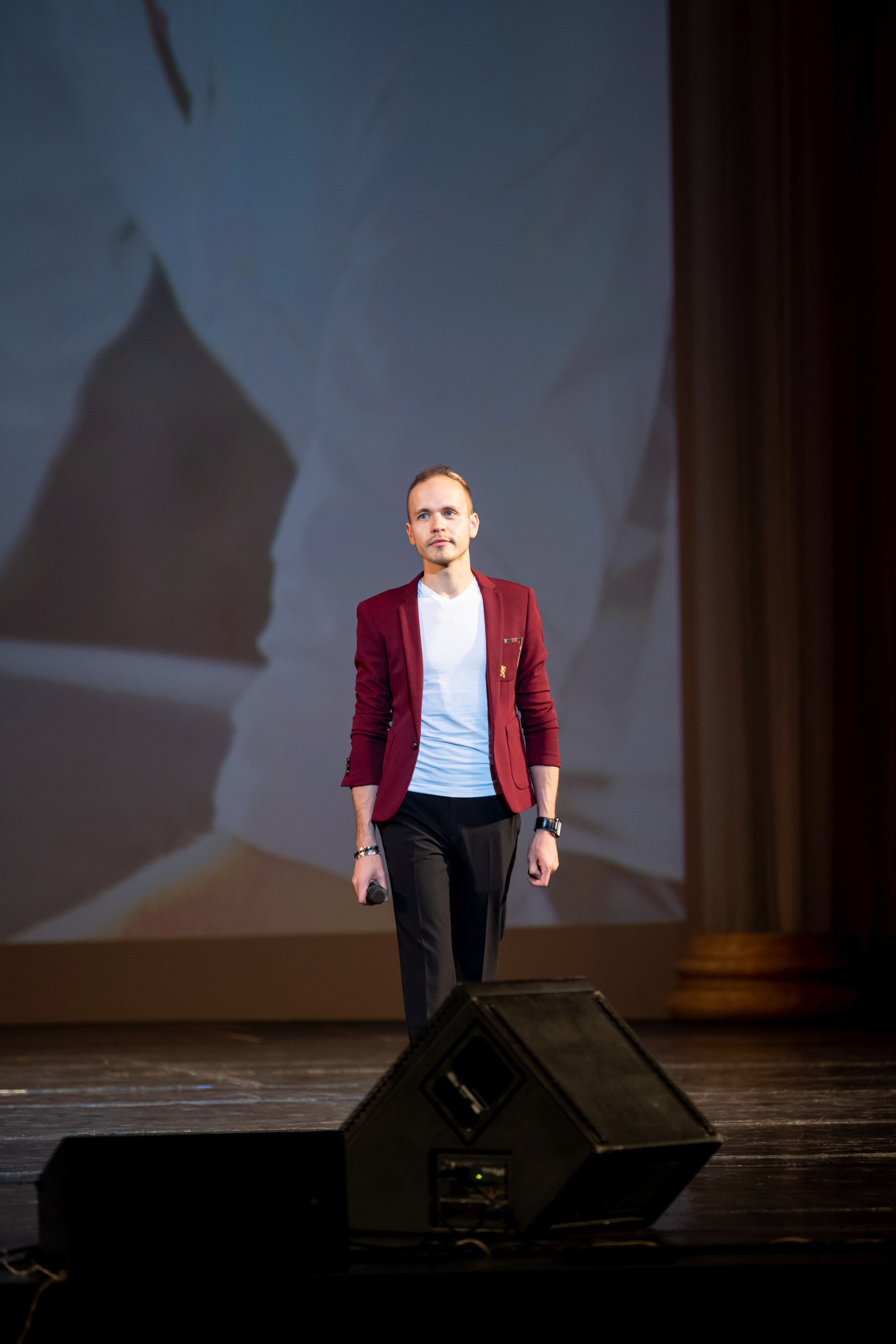 15 сентября, концерт БКЗ. Золотое яблочко