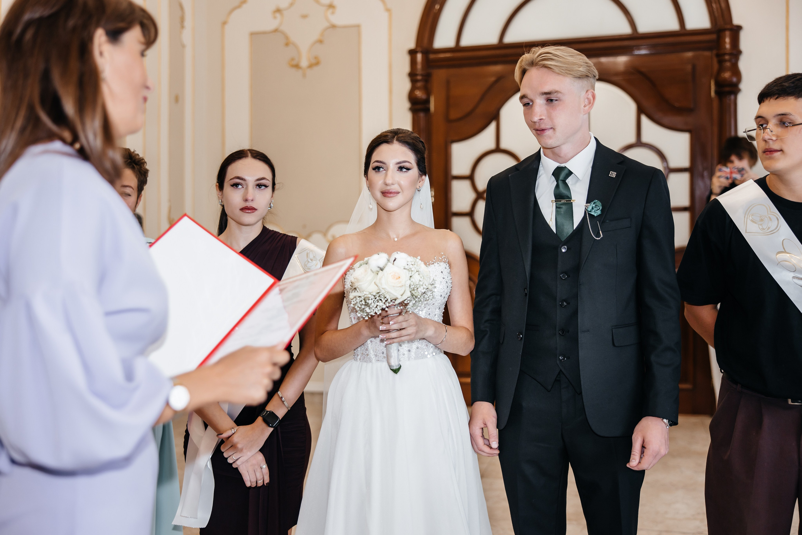 Анонс свадьбы для Ольги и Романа. Свадебный фотограф в Крыму и Севастополе Ольга Баскакова