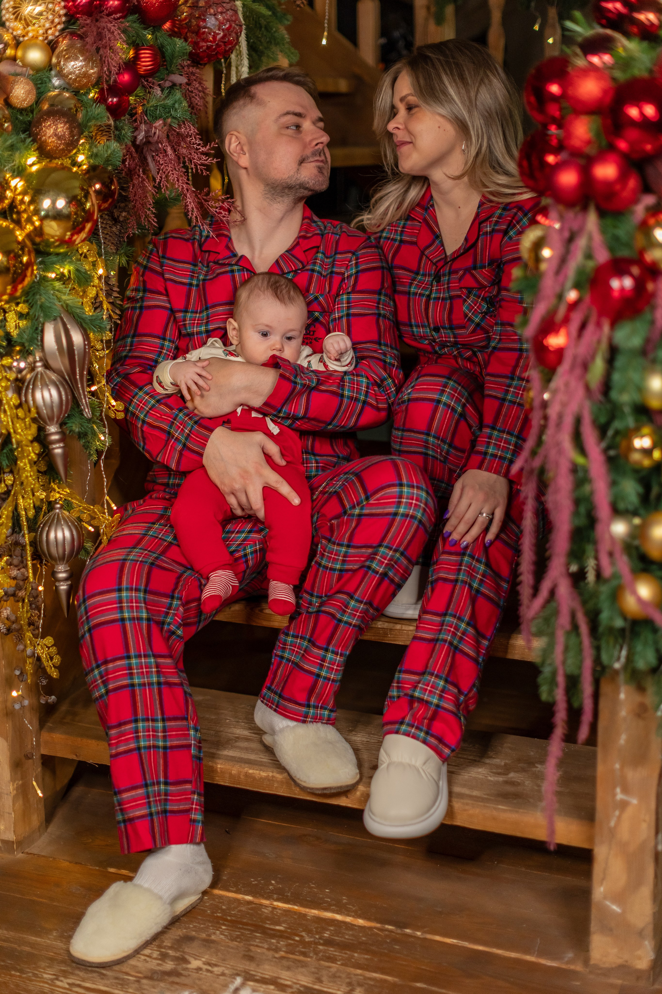 Фотосессии в Famous студии зал Оскар. Фото и видео Москва. Свадебный фотограф, видеограф, фотосессии, видеосъемка