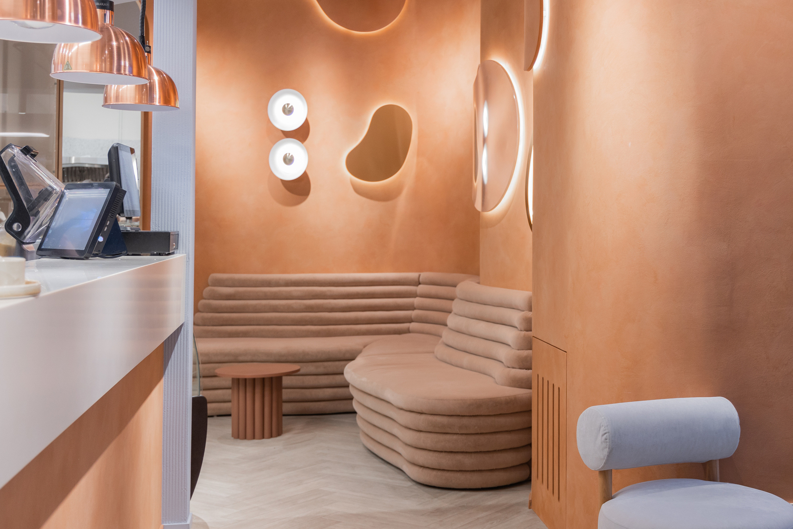 ИНТЕРЬЕРЫ- Коммерческие помещения. Фотостудия во Всеволожске. Подходит для всех творческих проектов