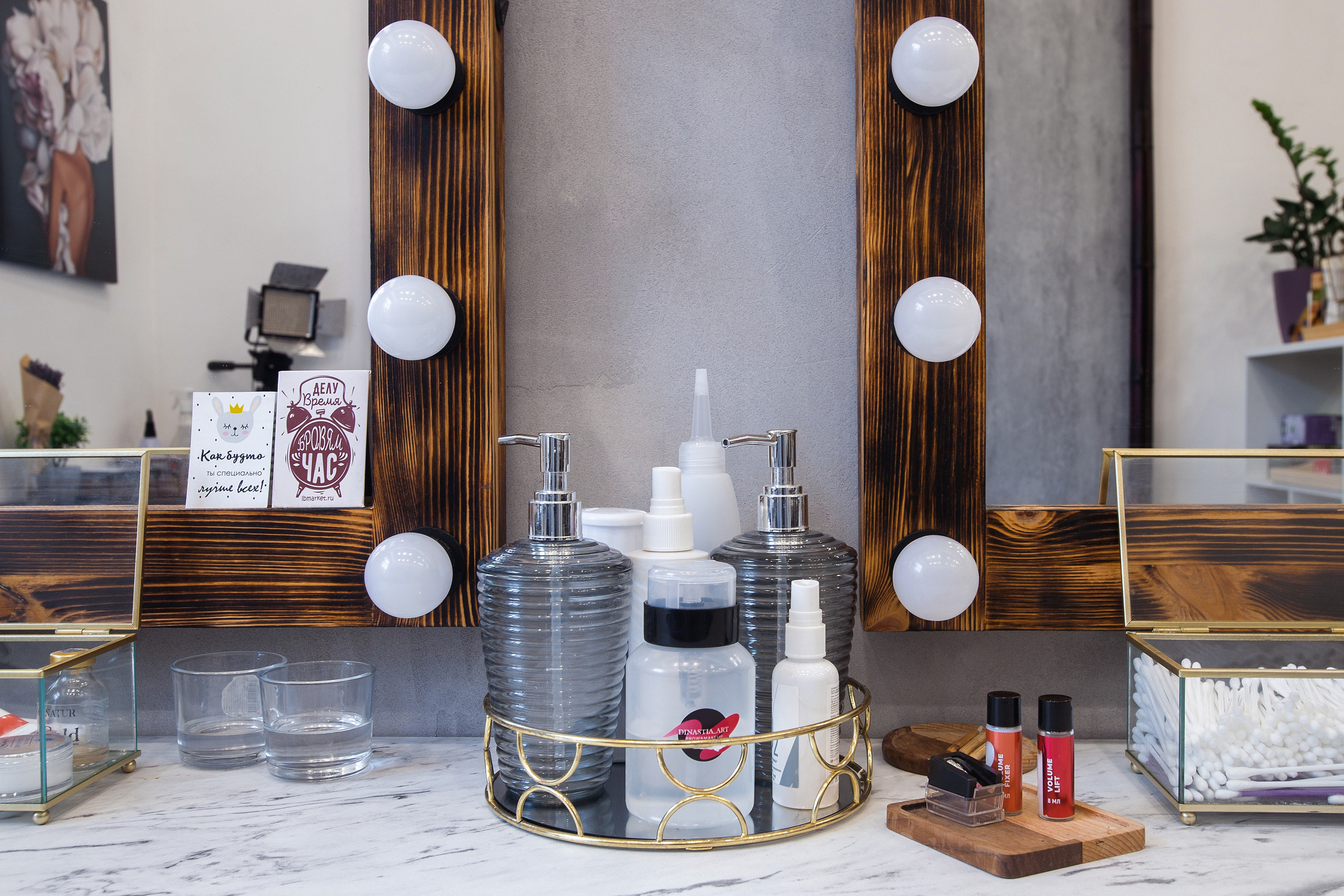 ИНТЕРЬЕРЫ- Коммерческие помещения. Фотостудия во Всеволожске. Подходит для всех творческих проектов