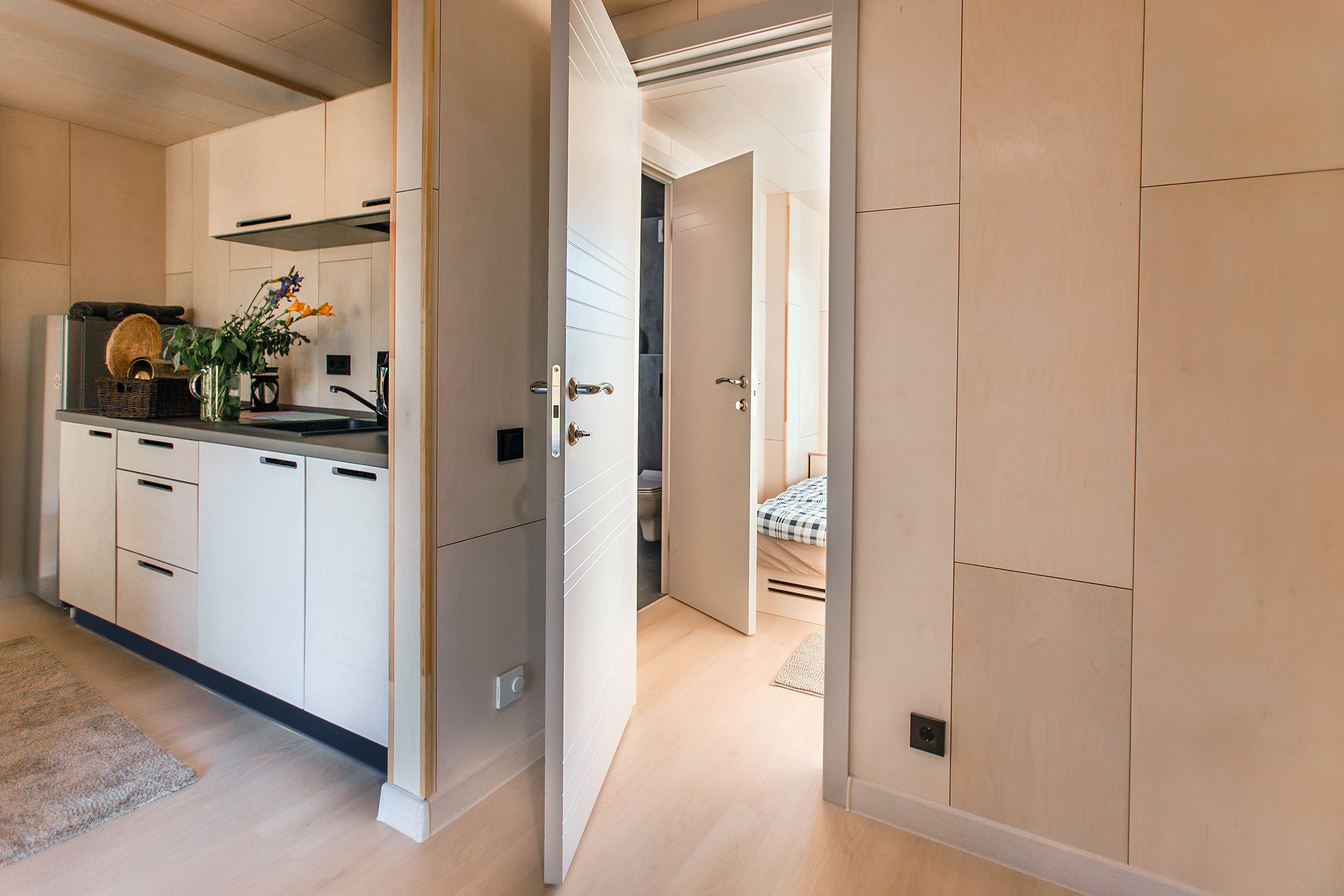 ИНТЕРЬЕРЫ- Дома и квартиры. Фотостудия во Всеволожске. Подходит для всех творческих проектов