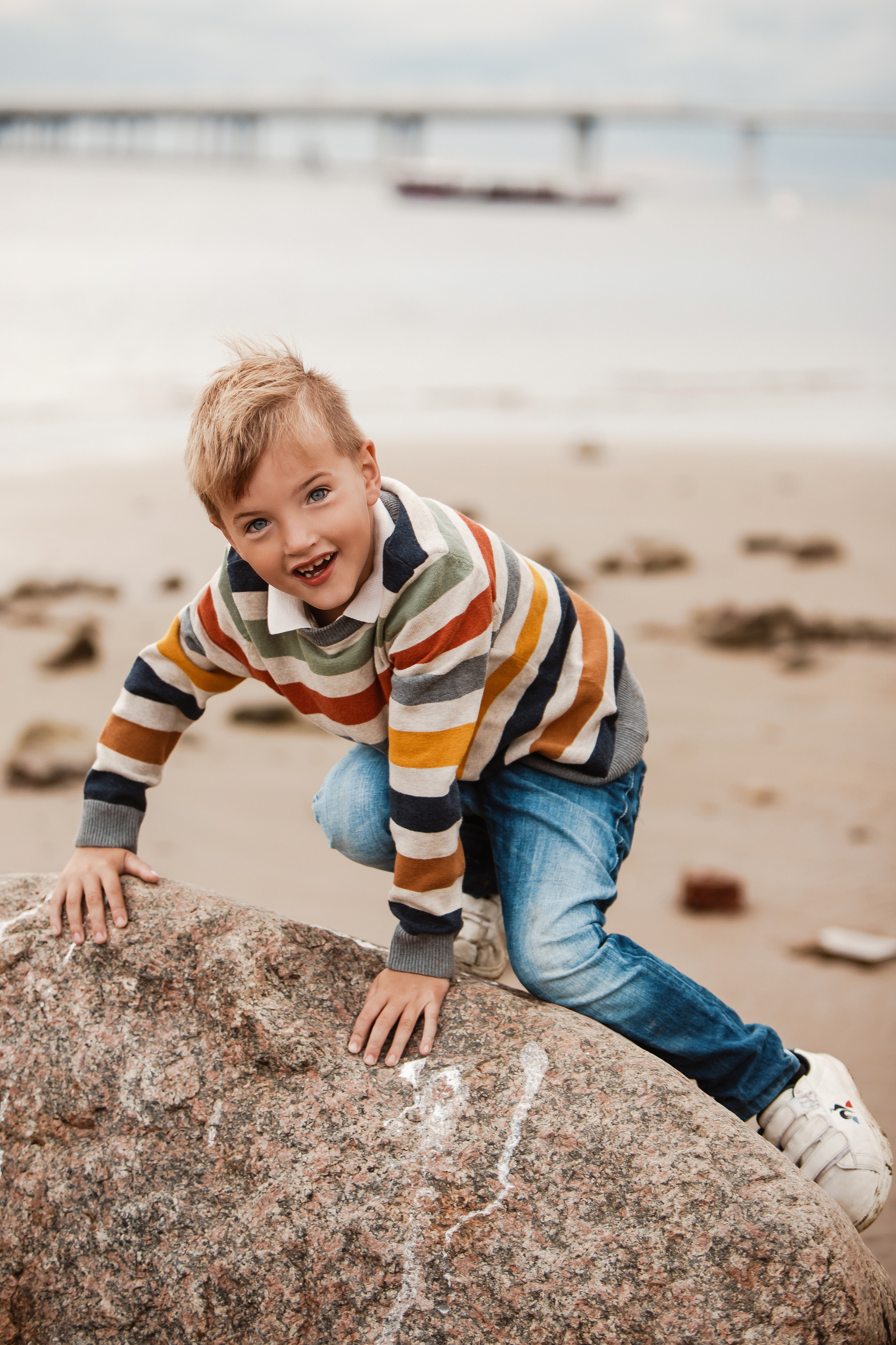 СЕМЬЯ. Фотостудия во Всеволожске. Подходит для всех творческих проектов