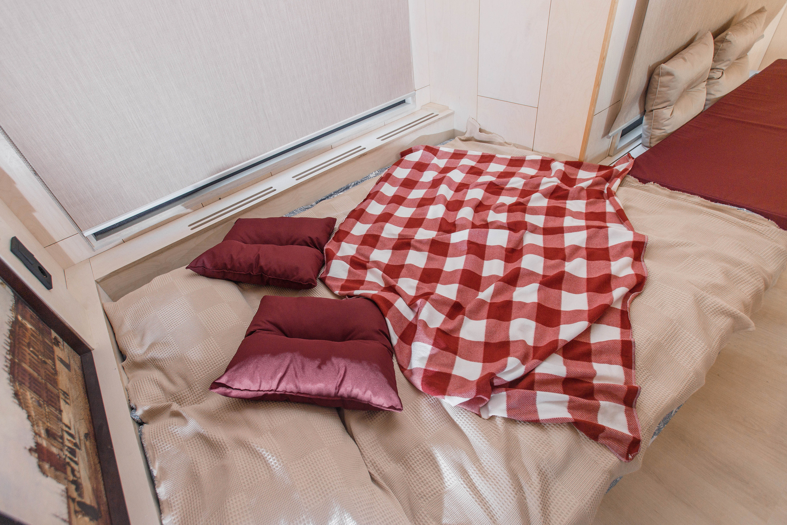 ИНТЕРЬЕРЫ- Дома и квартиры. Фотостудия во Всеволожске. Подходит для всех творческих проектов