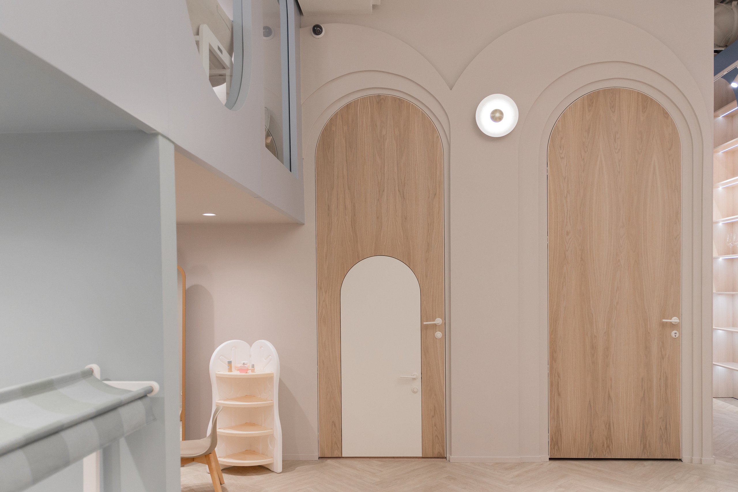 ИНТЕРЬЕРЫ- Коммерческие помещения. Фотостудия во Всеволожске. Подходит для всех творческих проектов