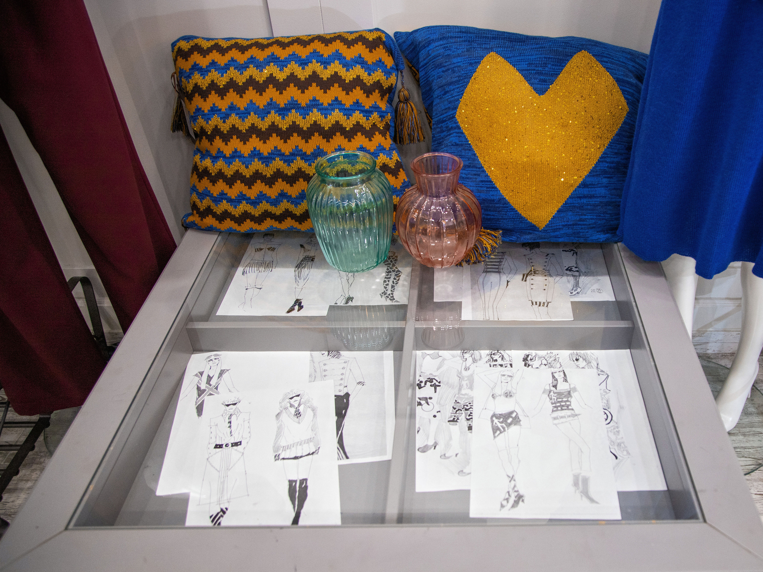 ИНТЕРЬЕРЫ- Коммерческие помещения. Фотостудия во Всеволожске. Подходит для всех творческих проектов