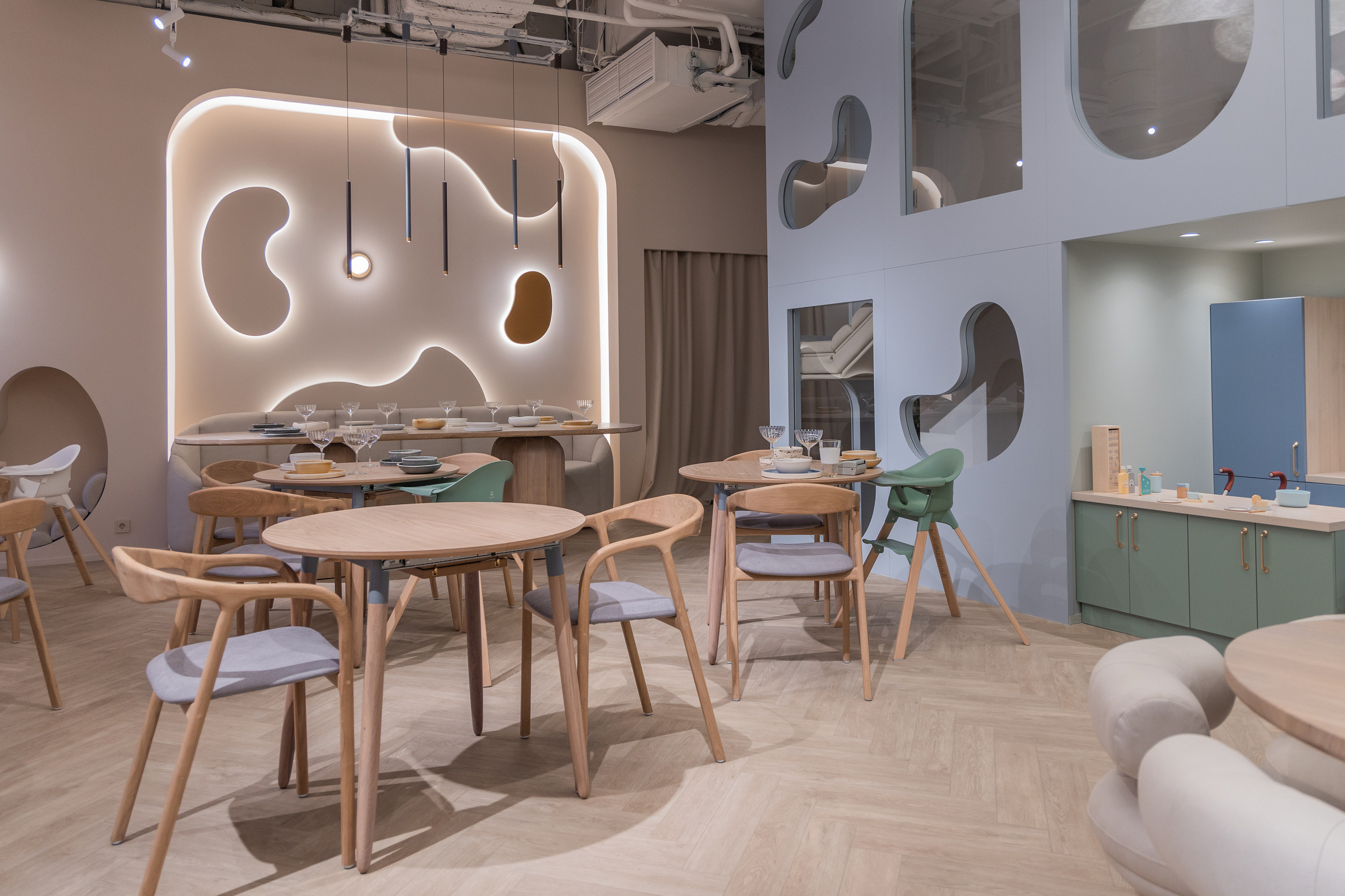 ИНТЕРЬЕРЫ- Коммерческие помещения. Фотостудия во Всеволожске. Подходит для всех творческих проектов