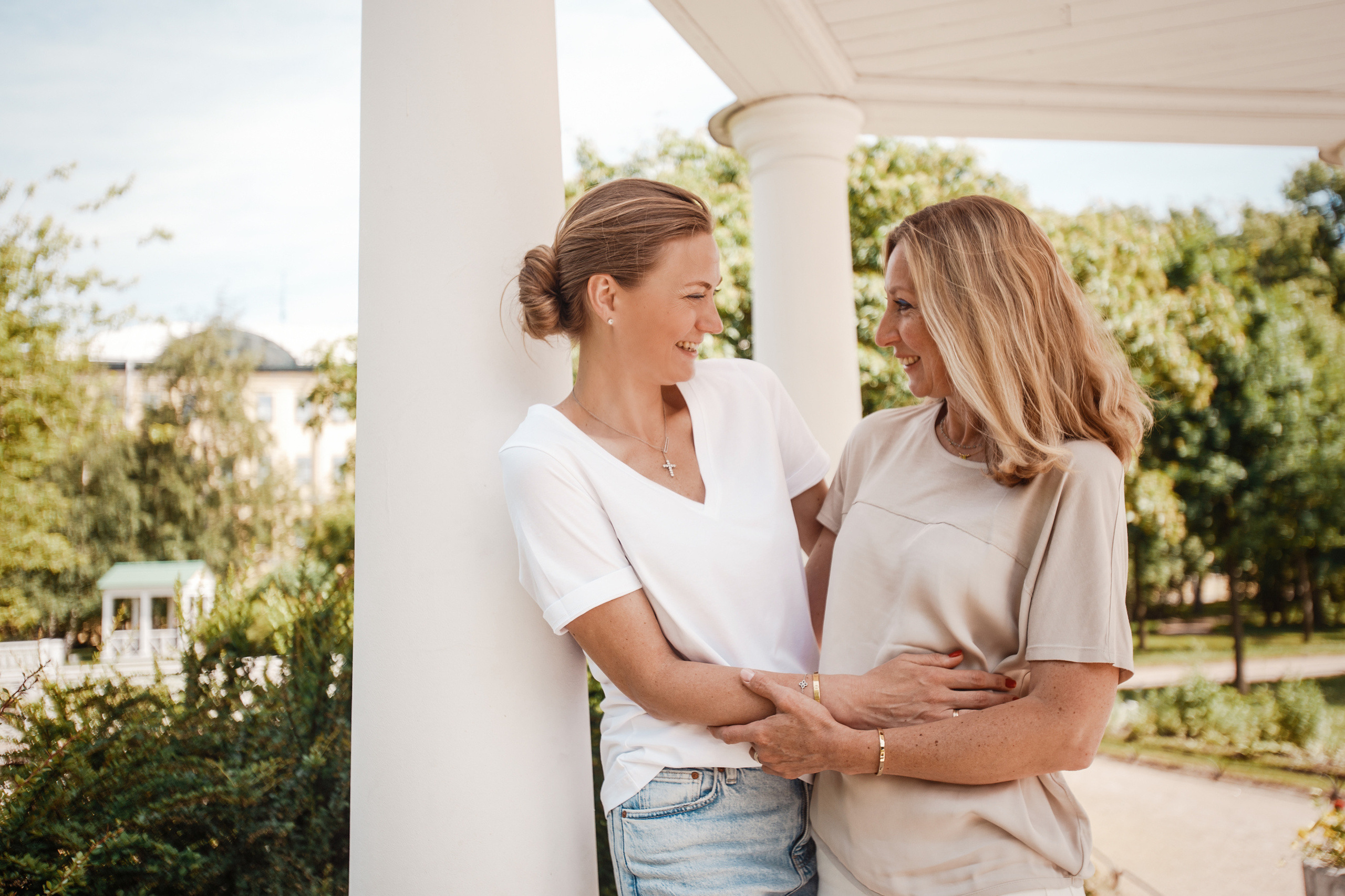СЕМЬЯ. Фотостудия во Всеволожске. Подходит для всех творческих проектов