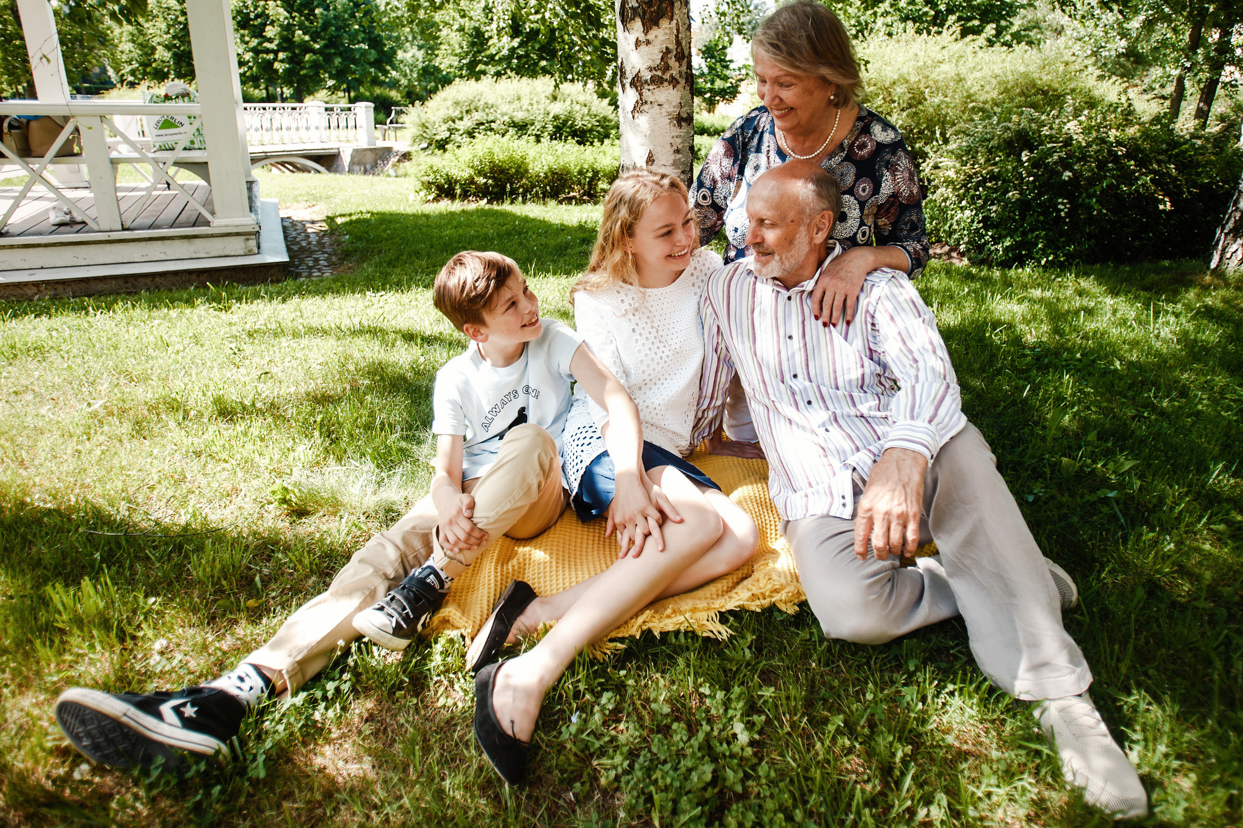 СЕМЬЯ. Фотостудия во Всеволожске. Подходит для всех творческих проектов
