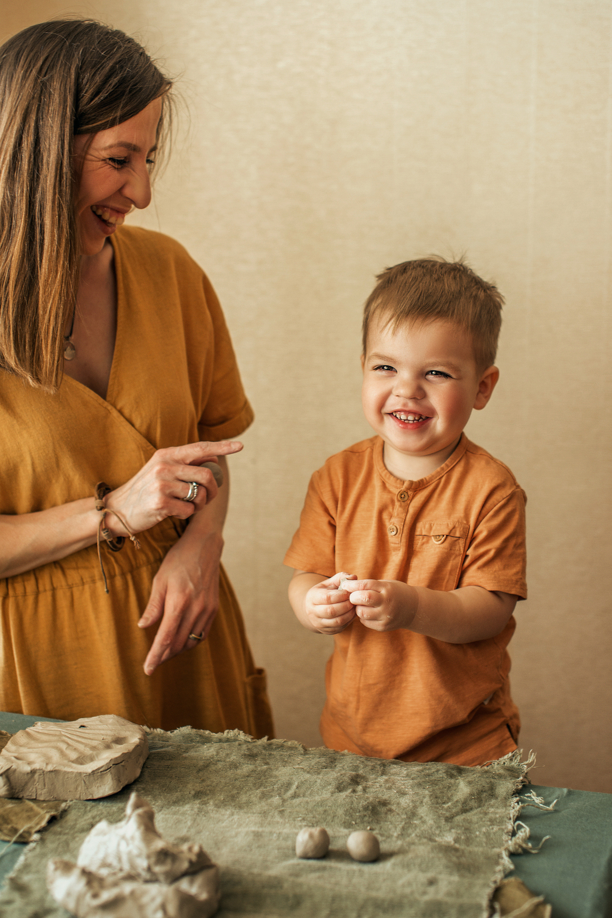 СЕМЬЯ. Фотостудия во Всеволожске. Подходит для всех творческих проектов