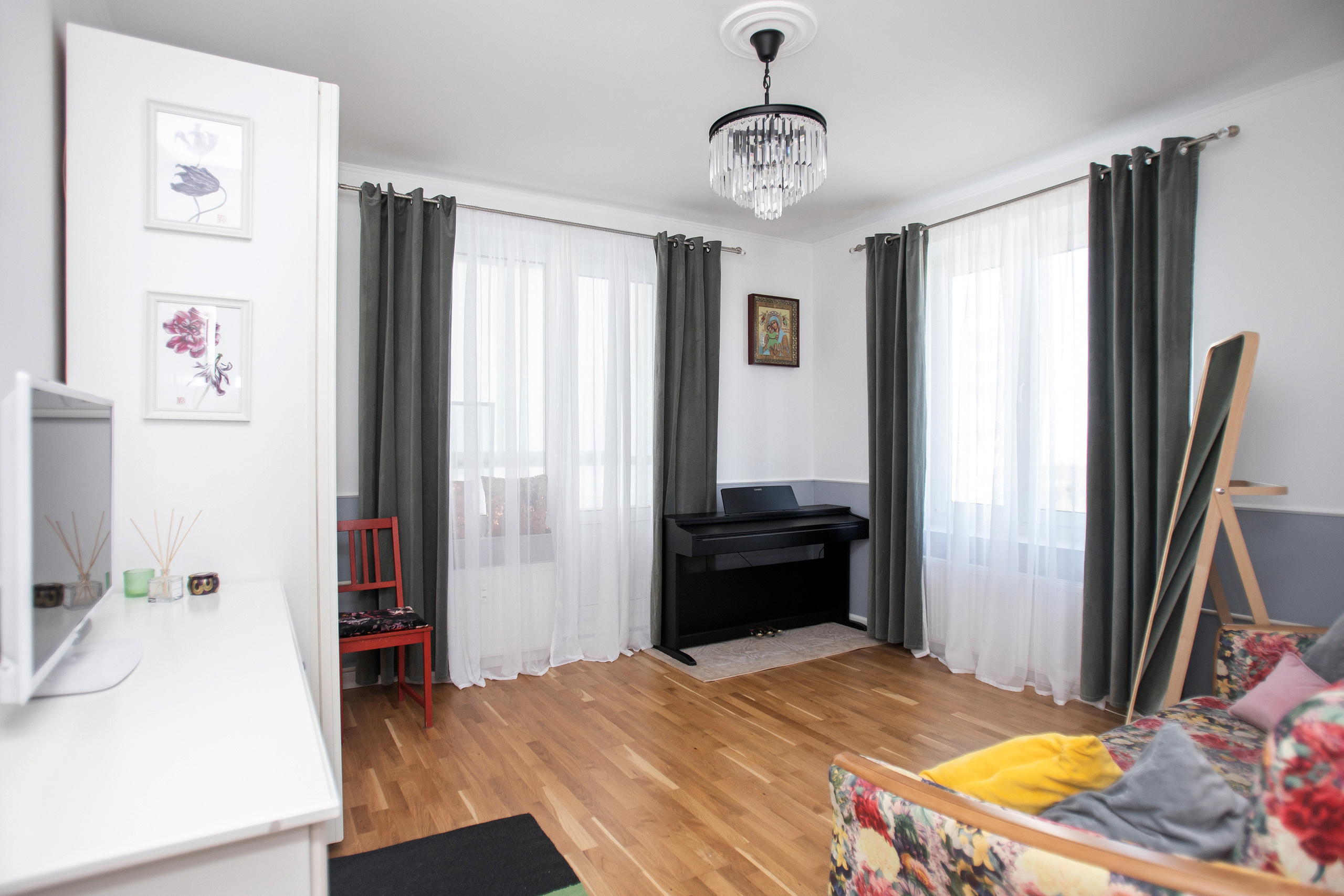 ИНТЕРЬЕРЫ- Дома и квартиры. Фотостудия во Всеволожске. Подходит для всех творческих проектов