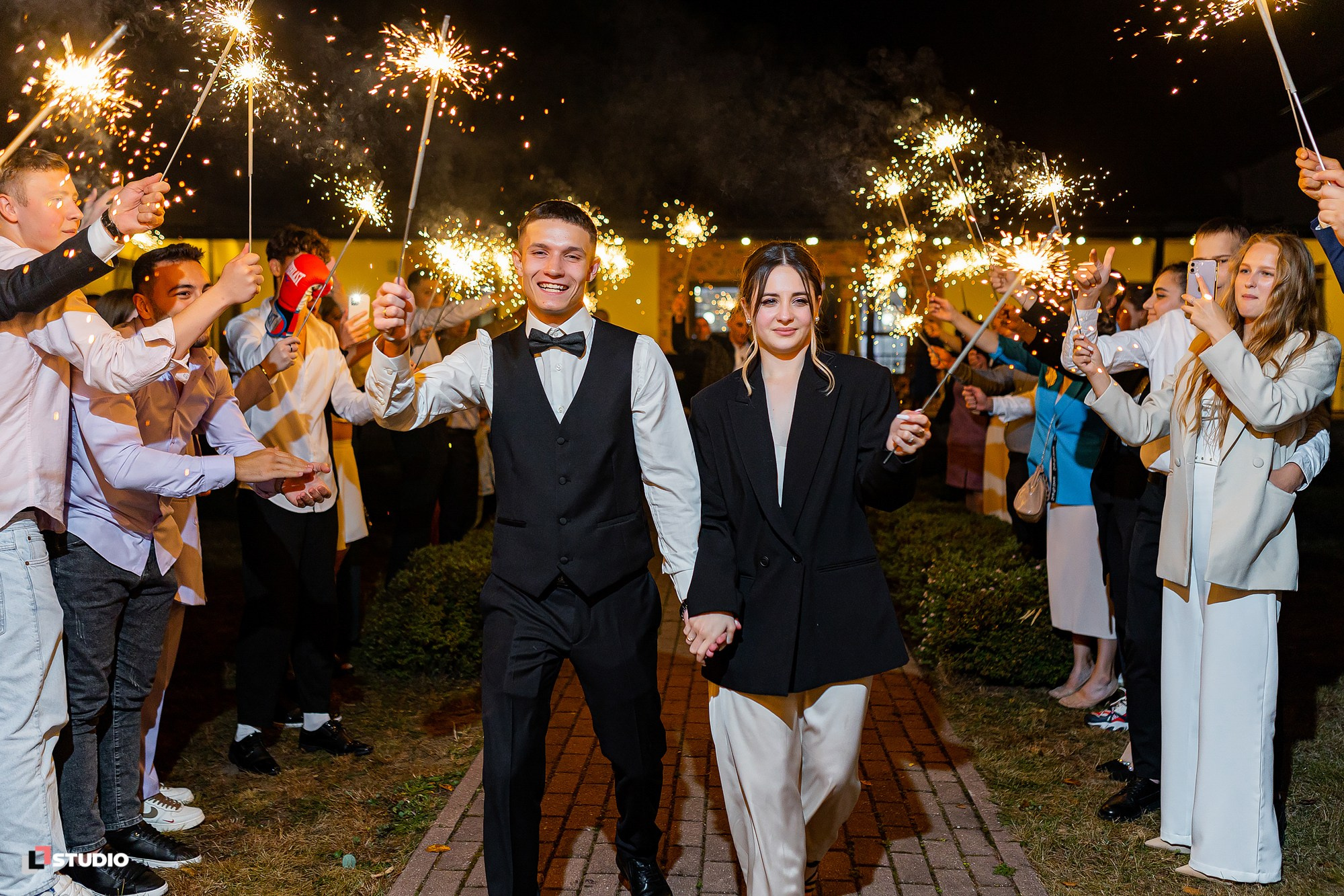 Дмитрий и Арминэ 2023. Фотограф Соловьев Денис в Московской и Владимирской области