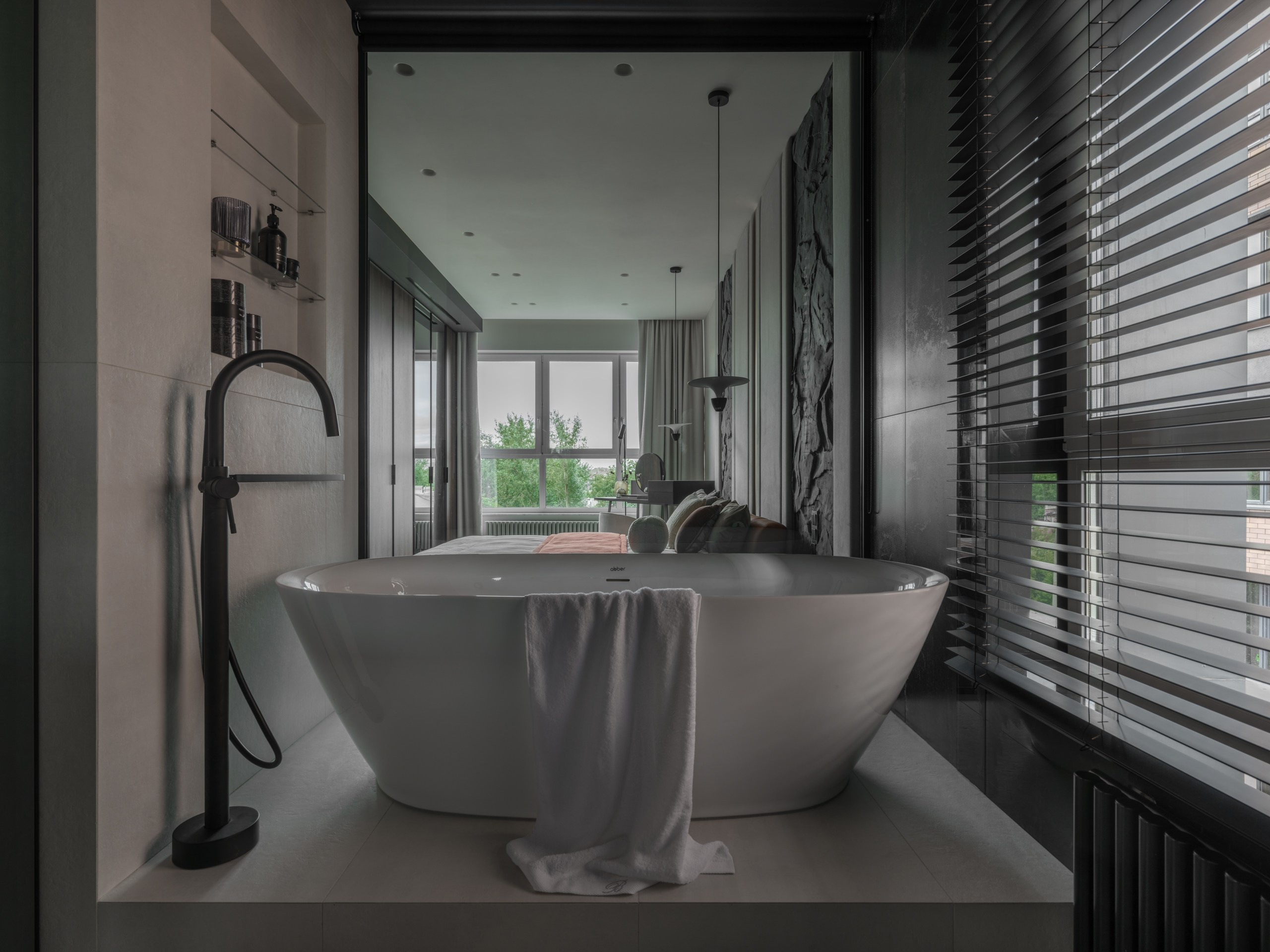 Юлия Шевелева дизайн проект Цветная, большой квартиры на Первомайской. Коваль Илья — Интерьерный и архитектурный фотограф