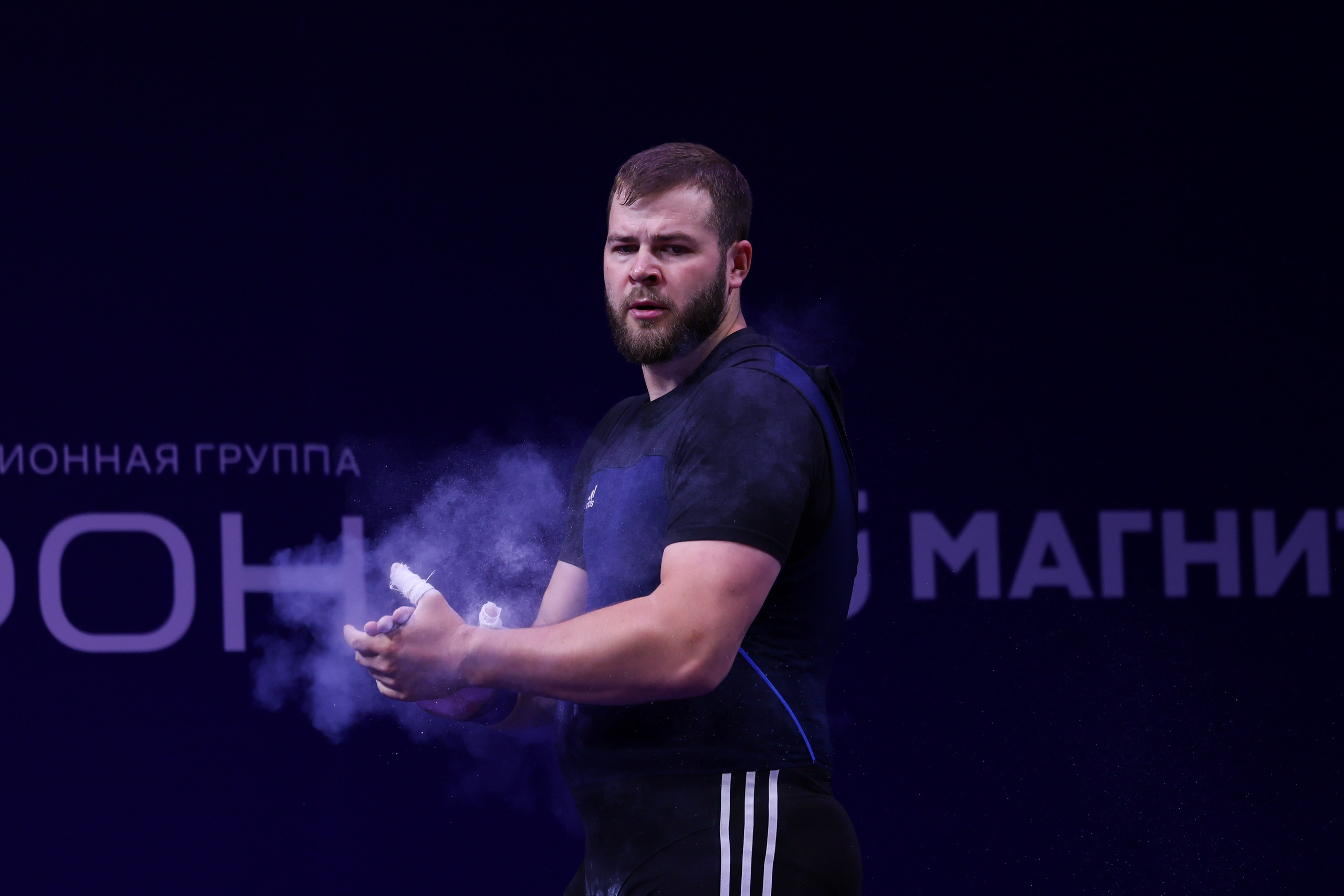 Чемпионат России по тяжелой атлетике 2025. Спортивный и репортажный фотограф Антон Тереханов