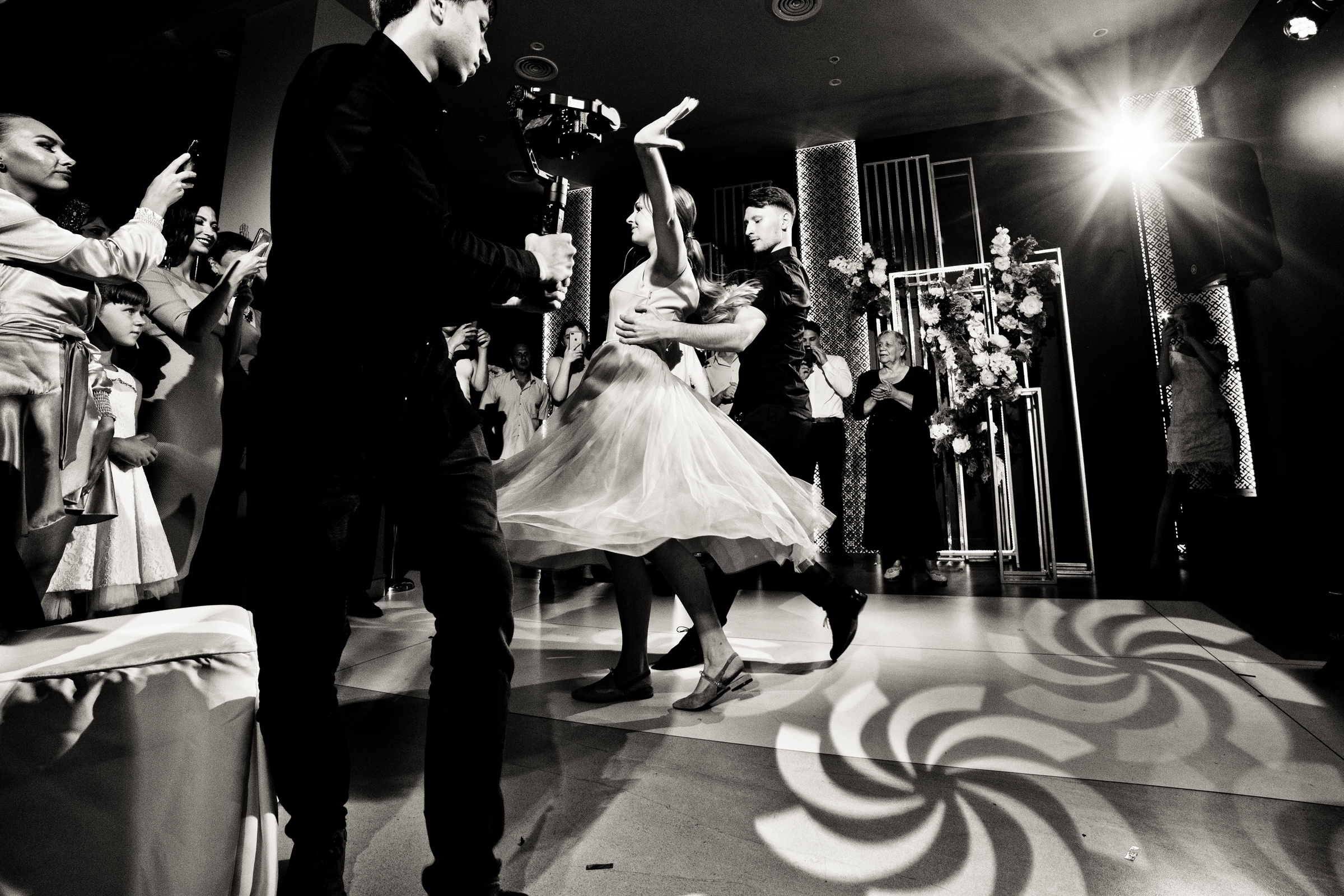 Потанцуй со мной. Свадебный фотограф Антон Кузнецов