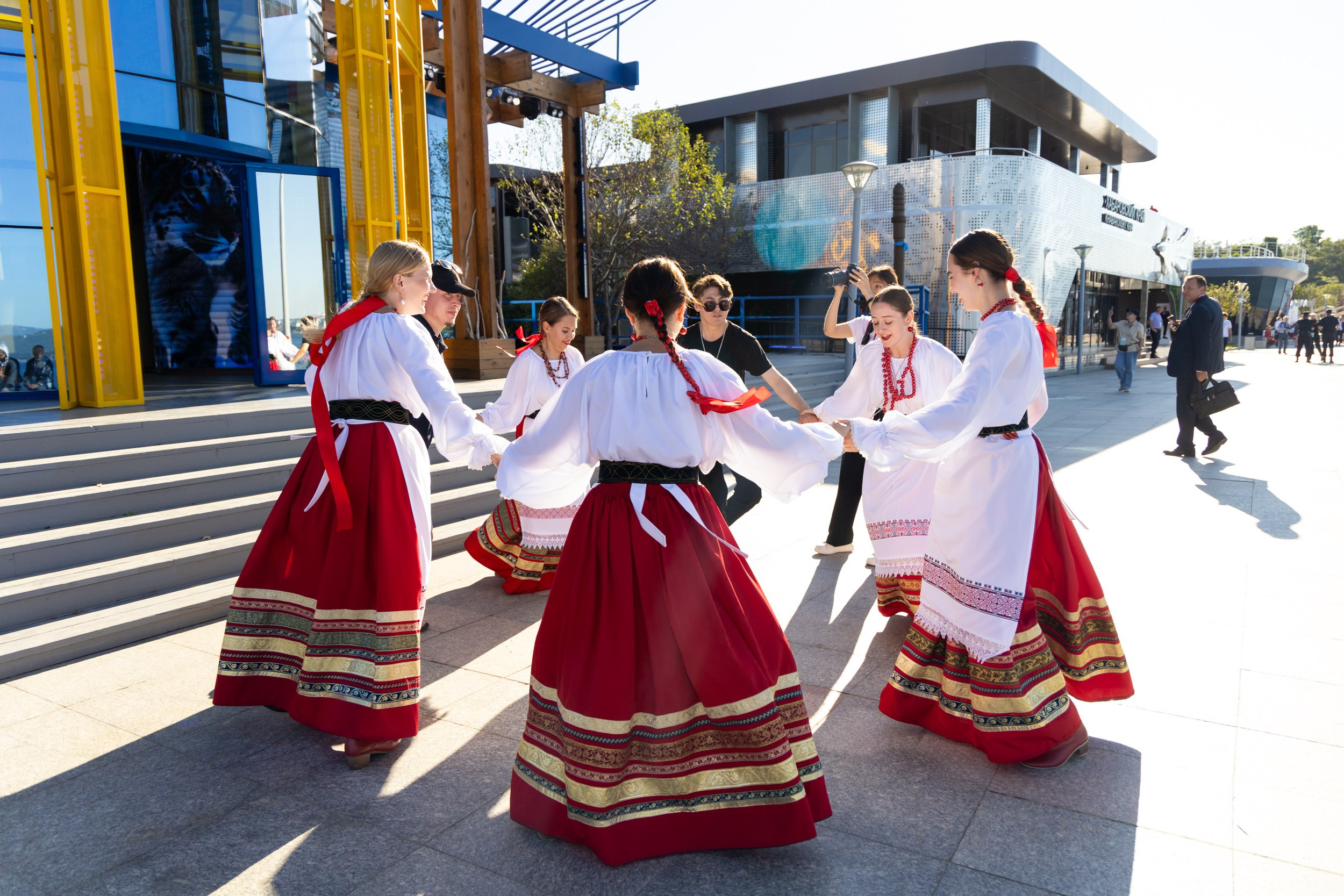 ВЭФ 2024. Репортажный и студийный фотограф во Владивостоке Дударева Софья