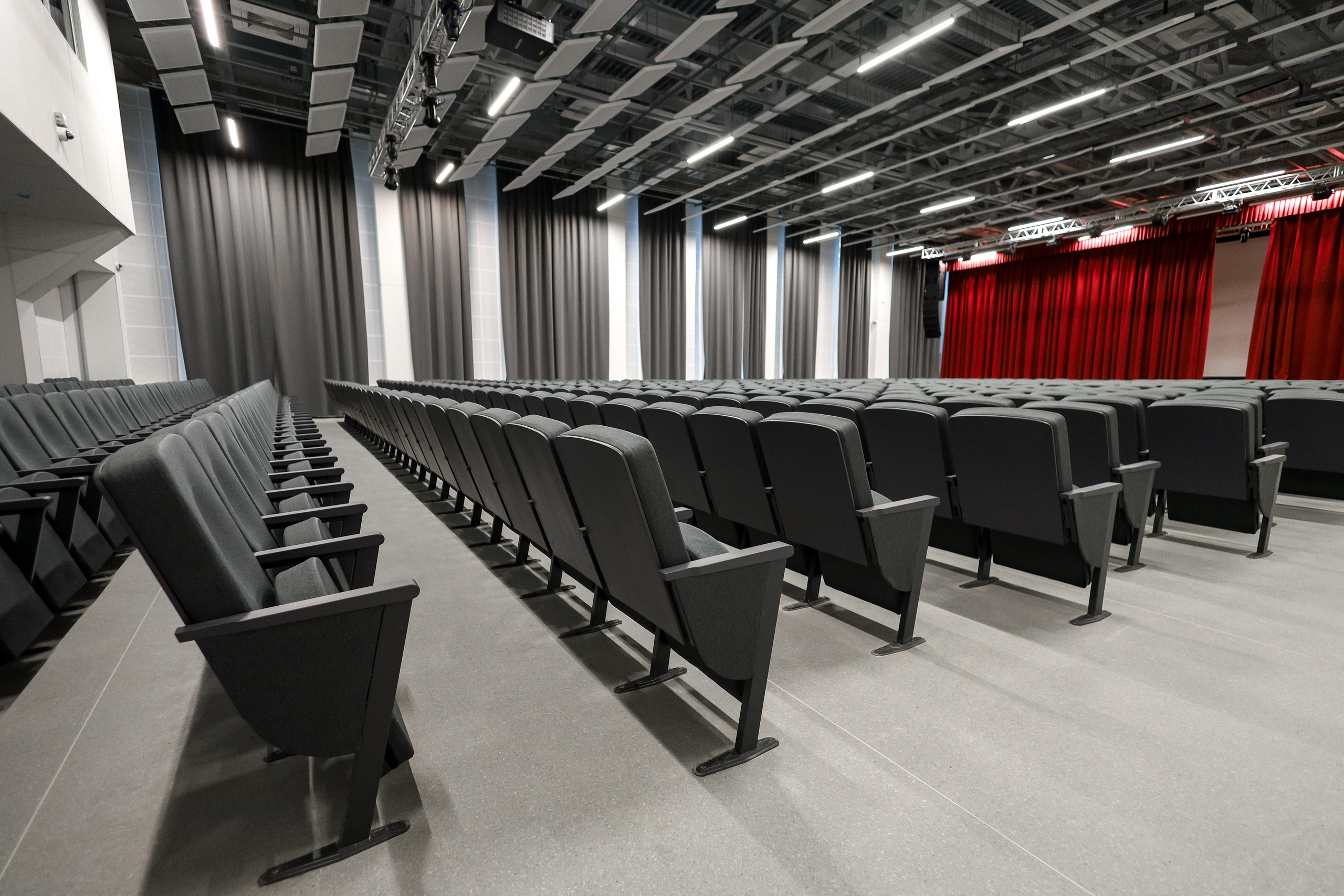 Актовый зал. Фотограф Москва — Сергеева Анастасия