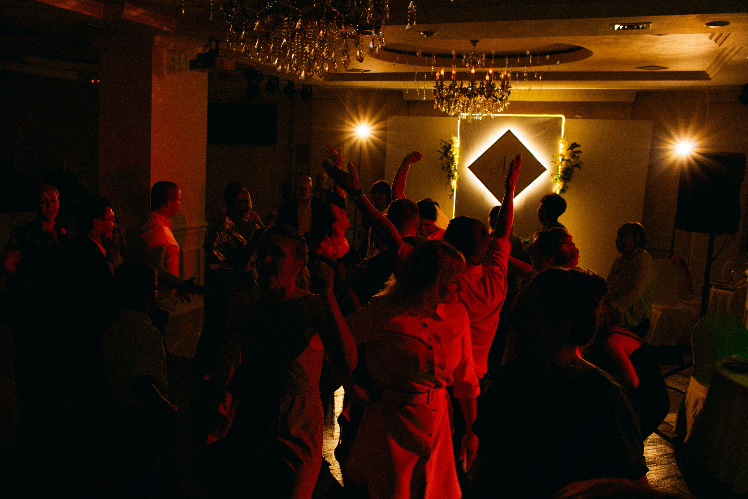 Свадебная съемка (съемка банкета). Свадебный фотограф — фотограф на свадьбу в Воронеже — Свадебное фото