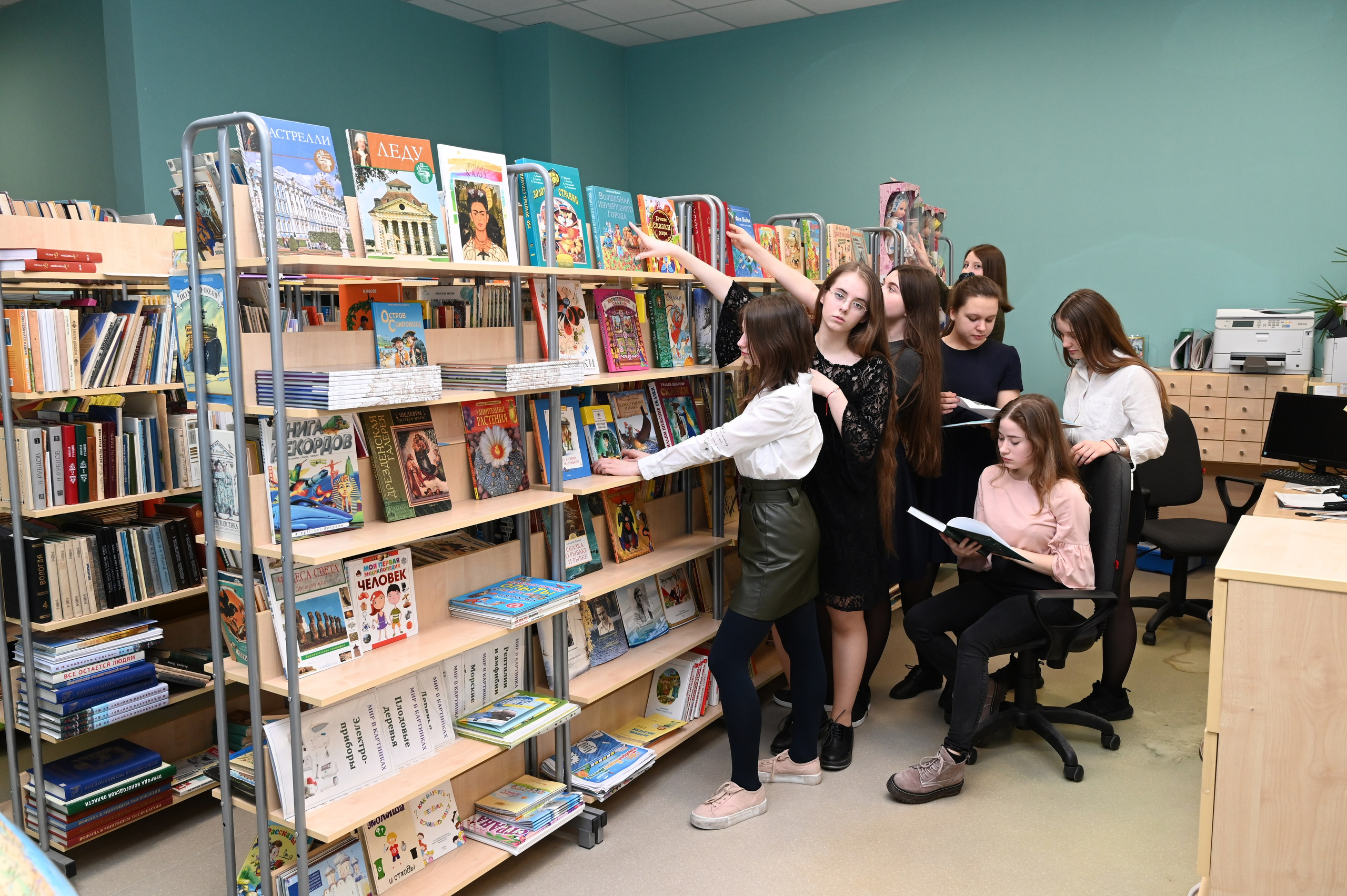 Портфолио снимков для альбомов старшей школы. Sokolov studio | Сайт фотографа Евгения Соколова в Вологде