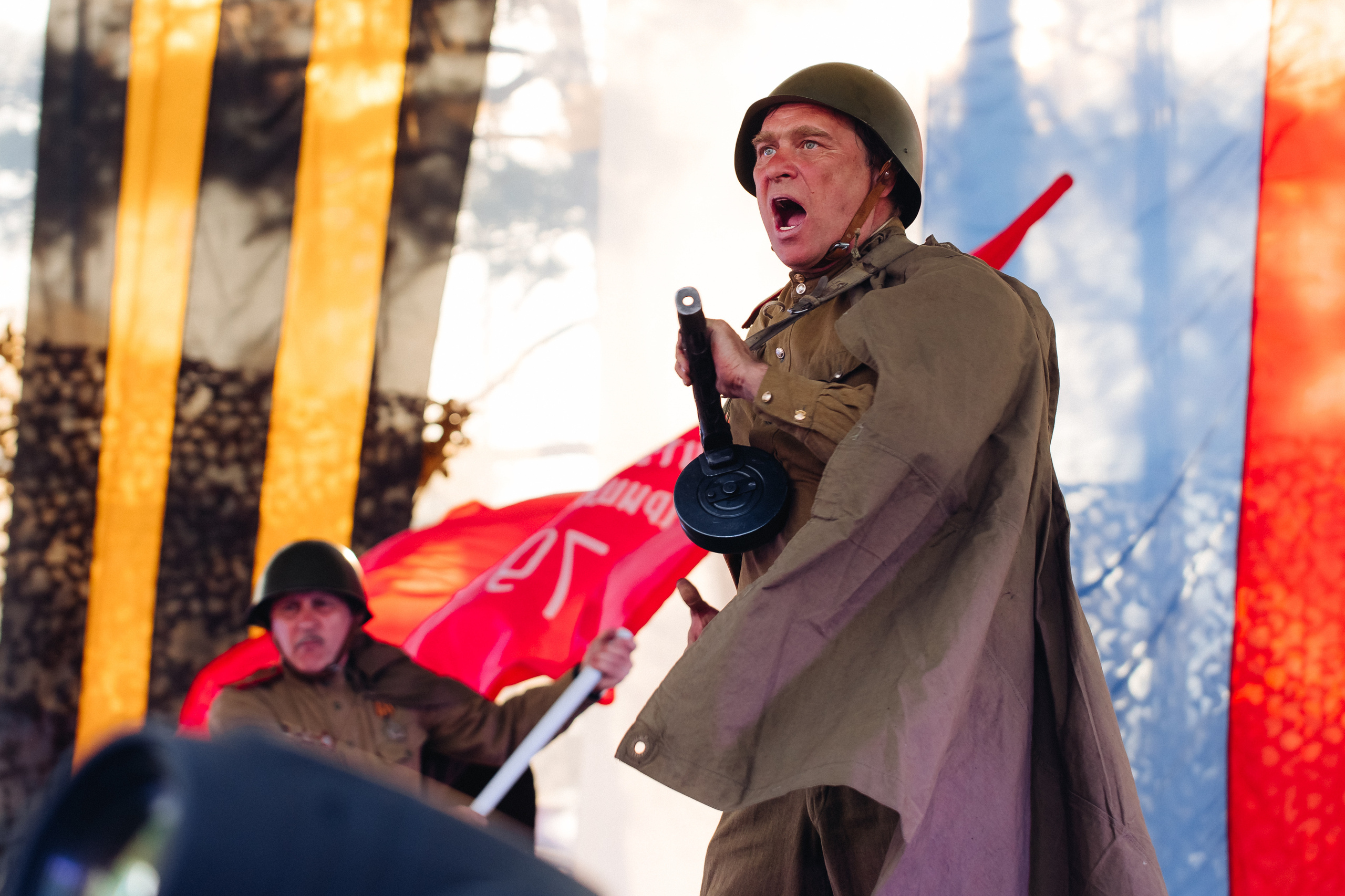 Празднование «Дня Победы» в парке Юбилейный. Свадебный и семейный фотограф в Улан-Удэ