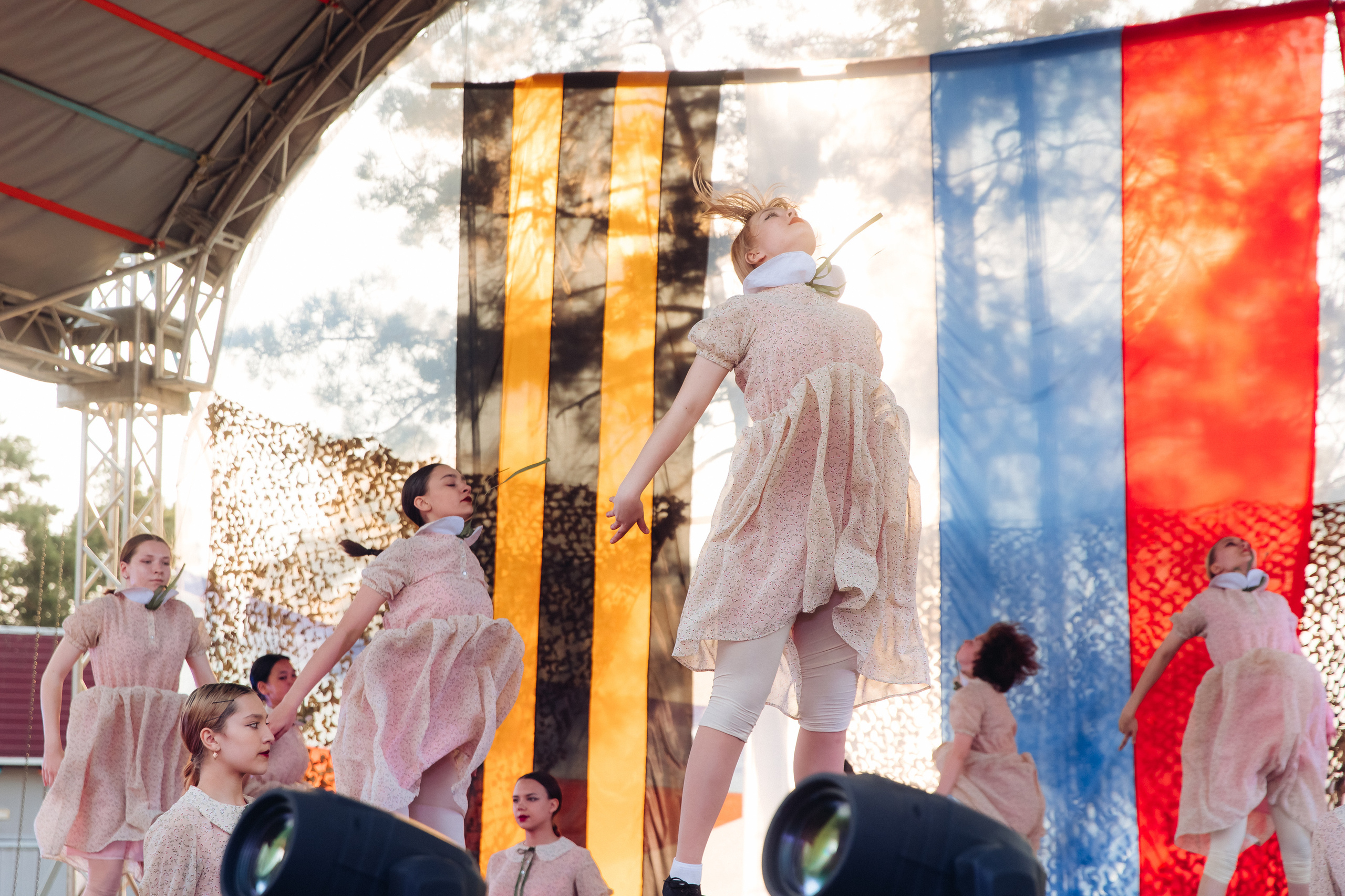 Празднование «Дня Победы» в парке Юбилейный. Свадебный и семейный фотограф в Улан-Удэ