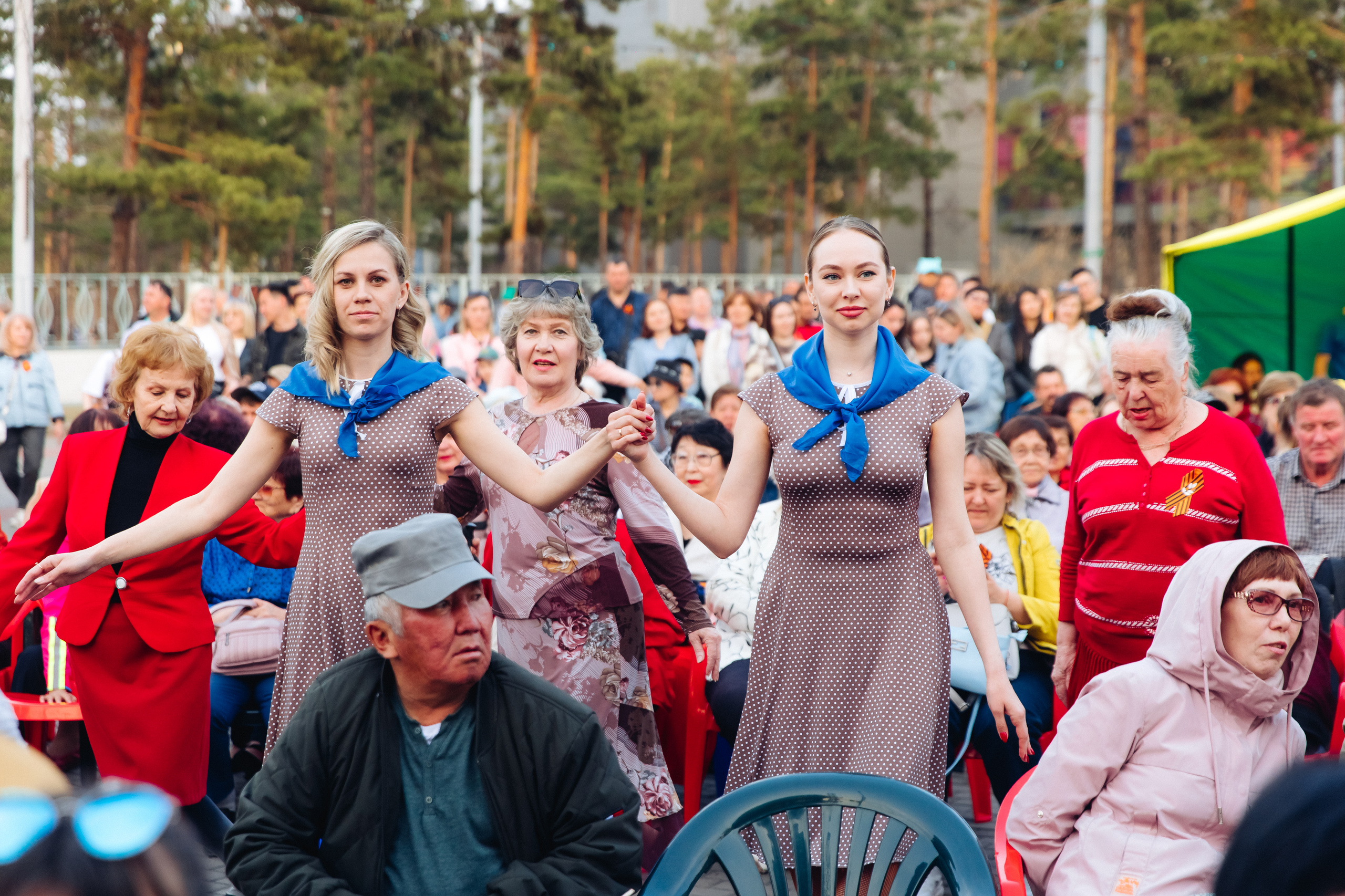 Празднование «Дня Победы» в парке Юбилейный. Свадебный и семейный фотограф в Улан-Удэ