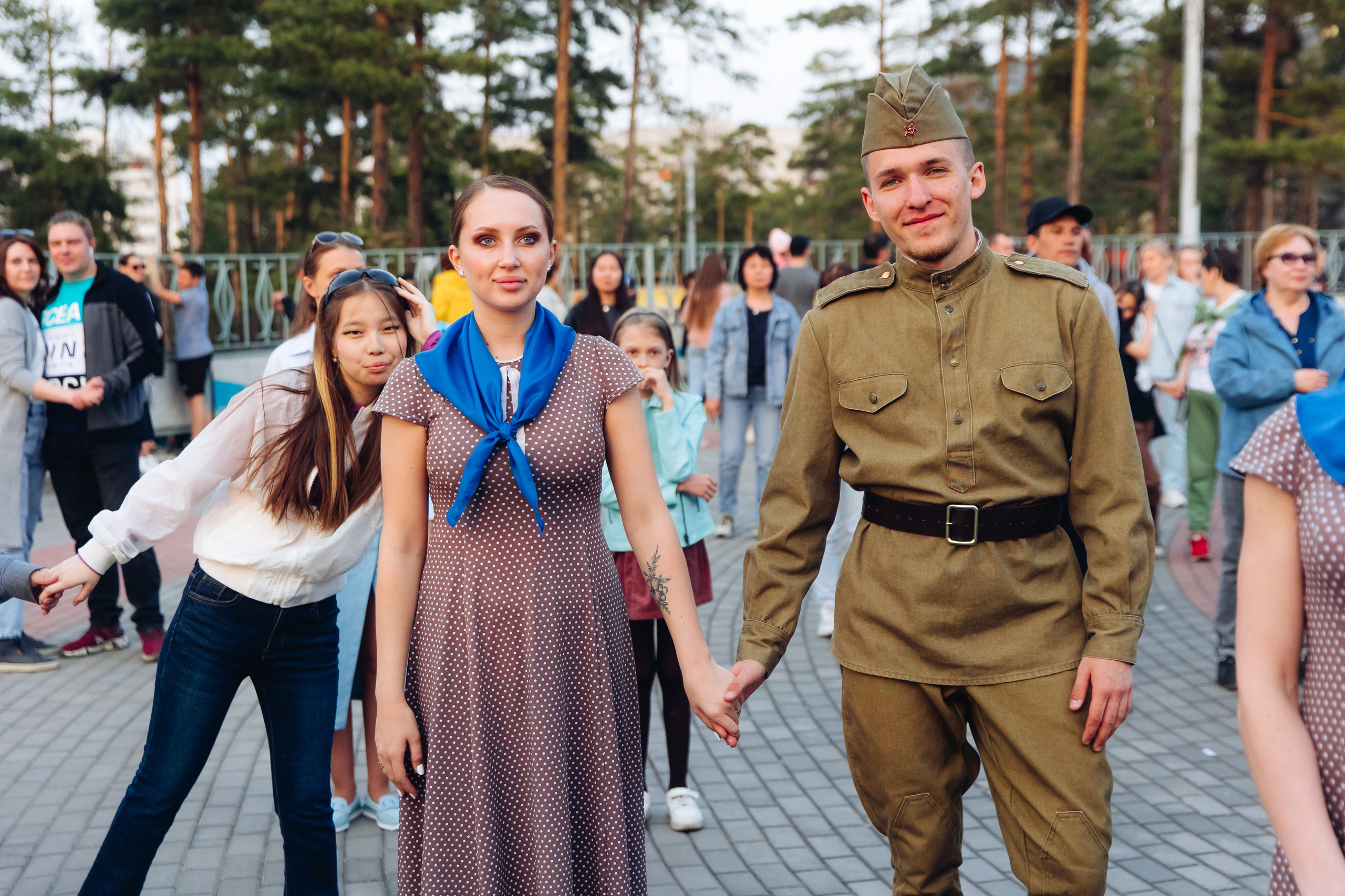 Празднование «Дня Победы» в парке Юбилейный. Свадебный и семейный фотограф в Улан-Удэ
