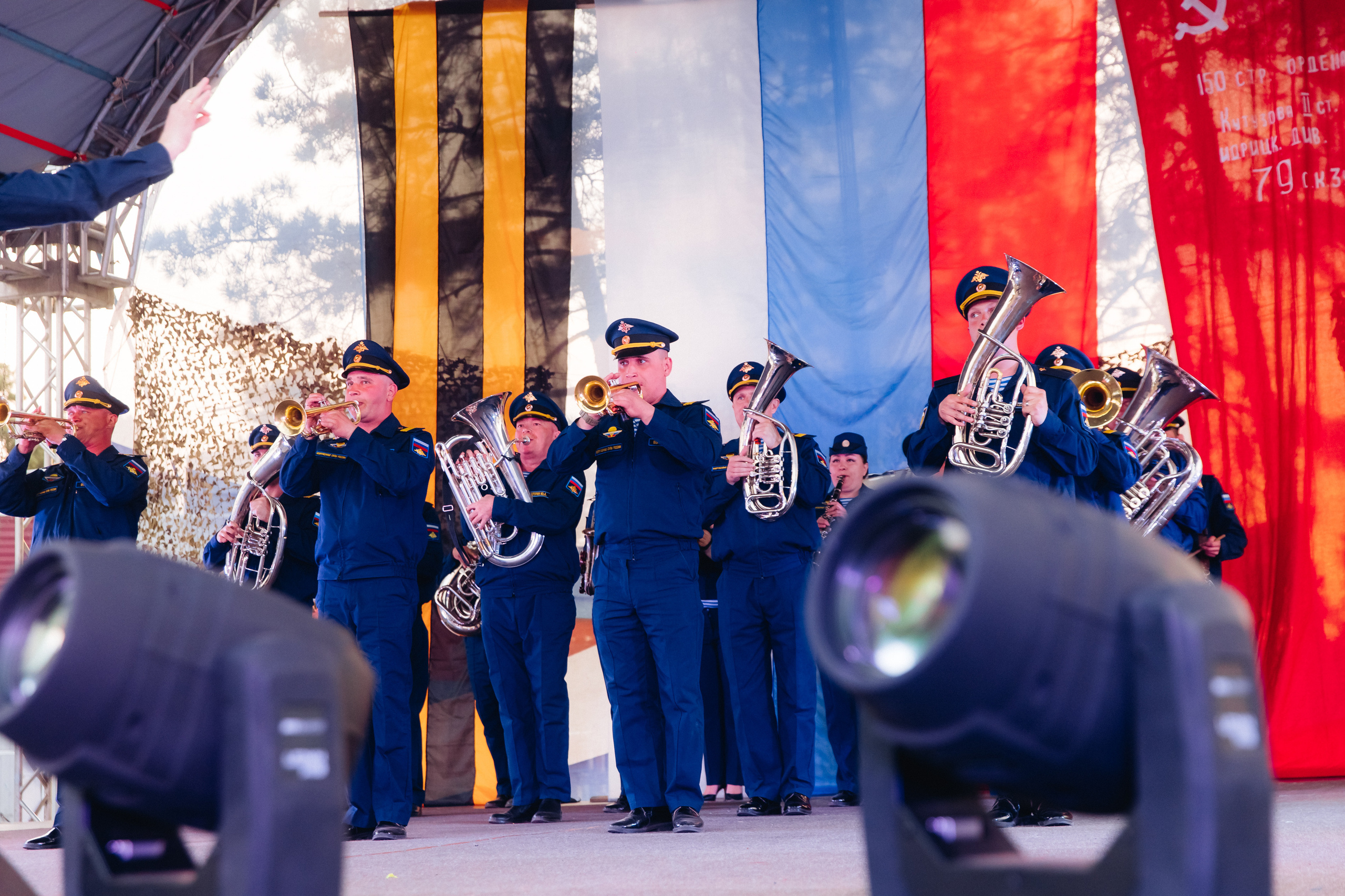 Празднование «Дня Победы» в парке Юбилейный. Свадебный и семейный фотограф в Улан-Удэ