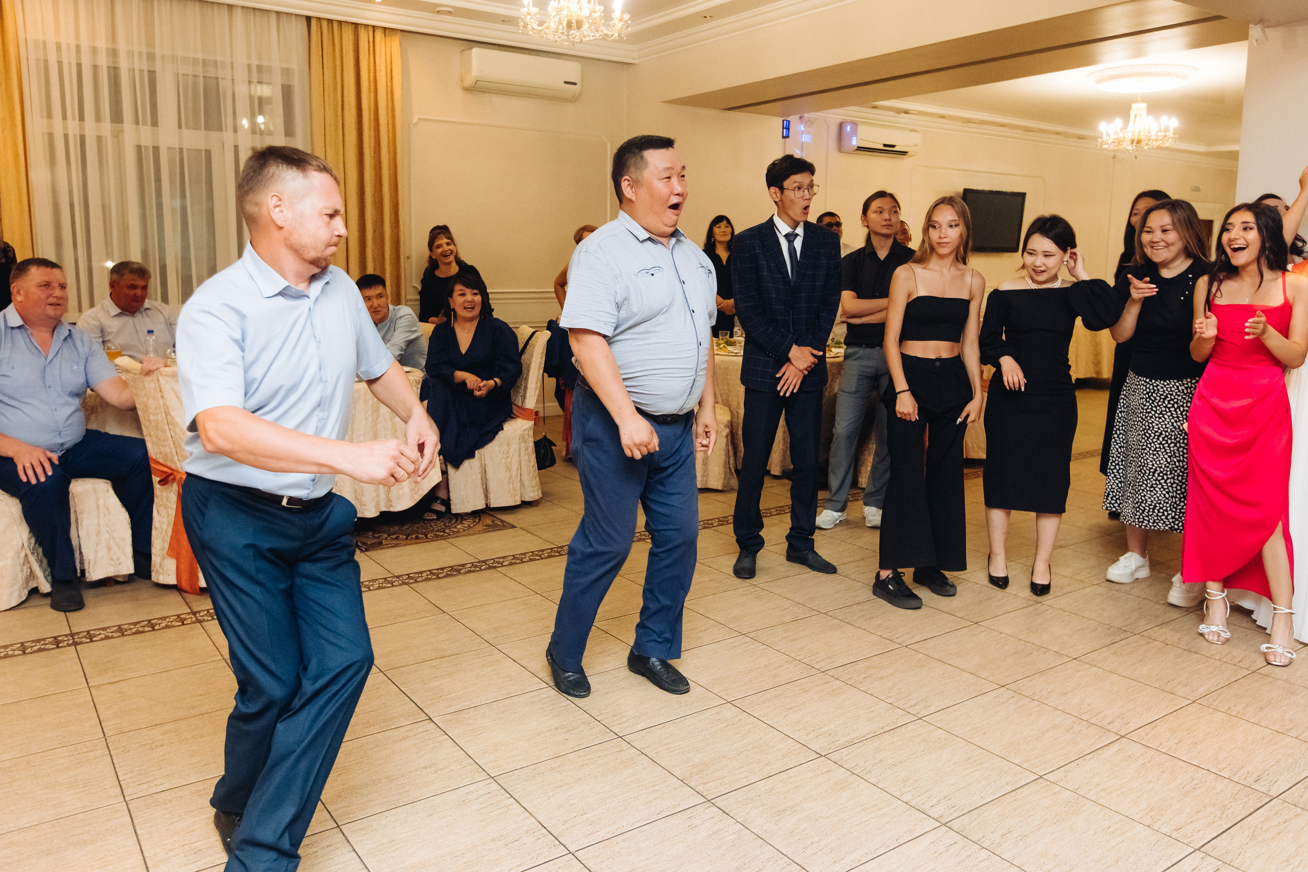 Выпускной вечер. Свадебный и семейный фотограф в Улан-Удэ