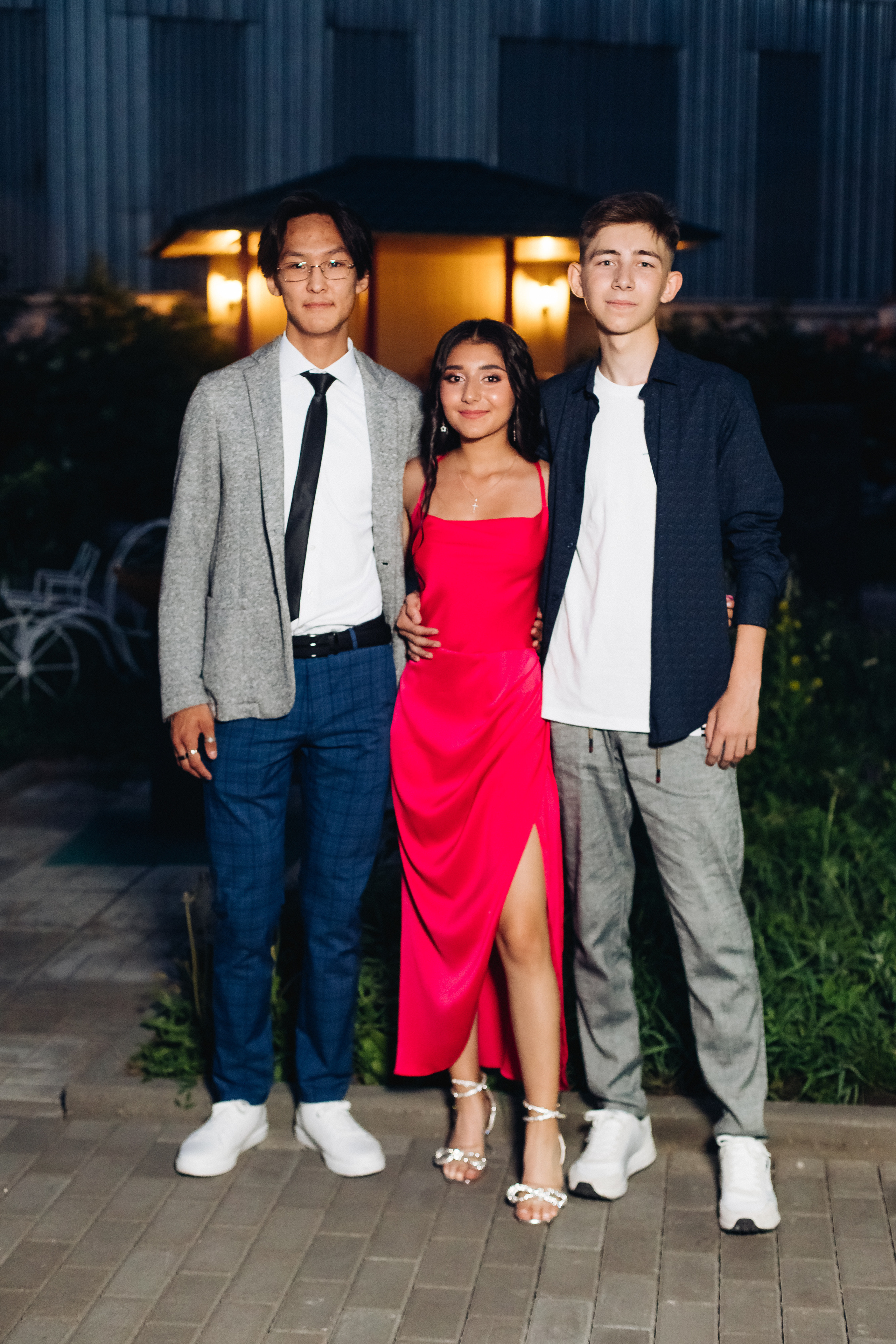 Выпускной вечер. Свадебный и семейный фотограф в Улан-Удэ