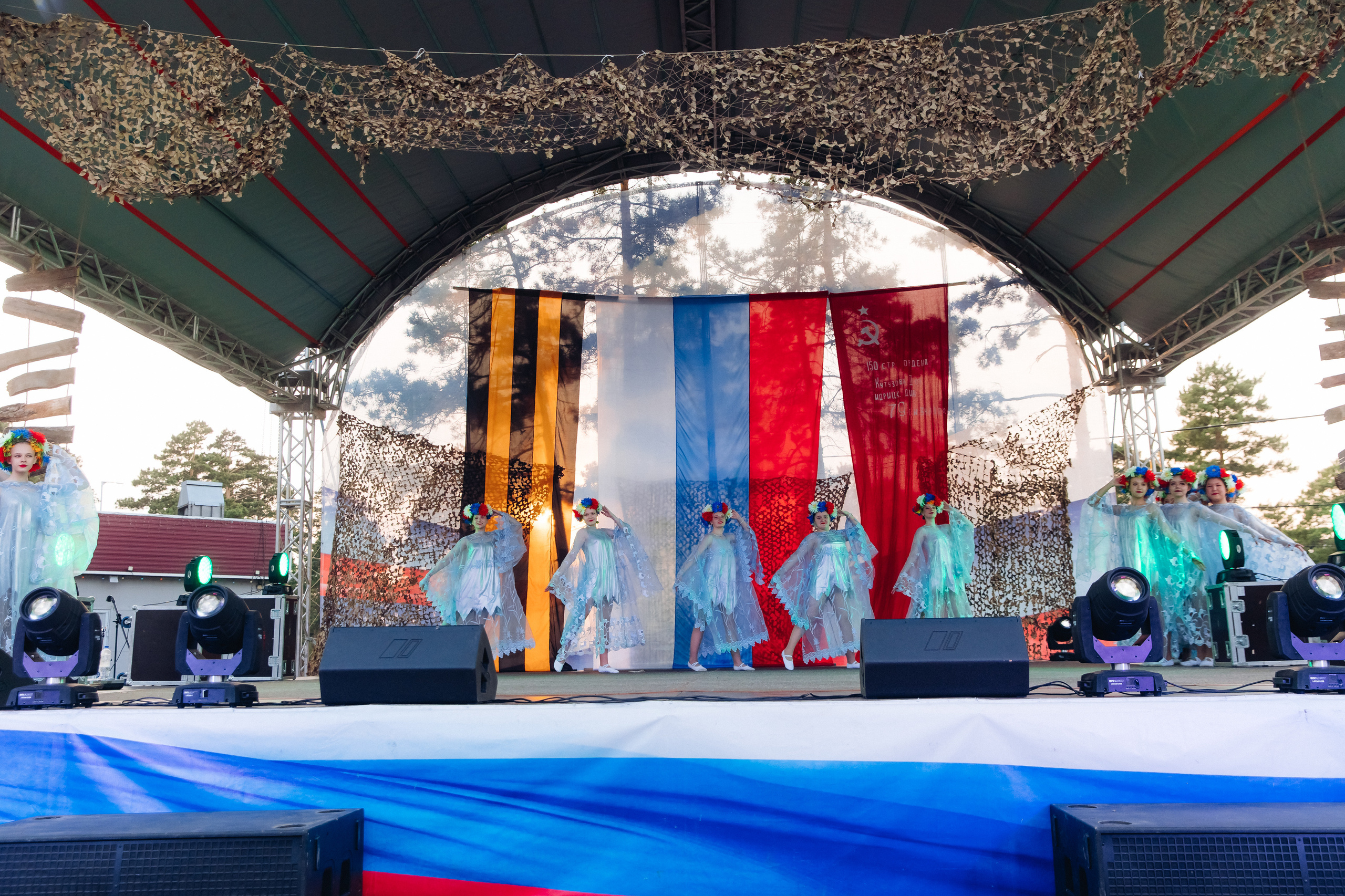 Празднование «Дня Победы» в парке Юбилейный. Свадебный и семейный фотограф в Улан-Удэ