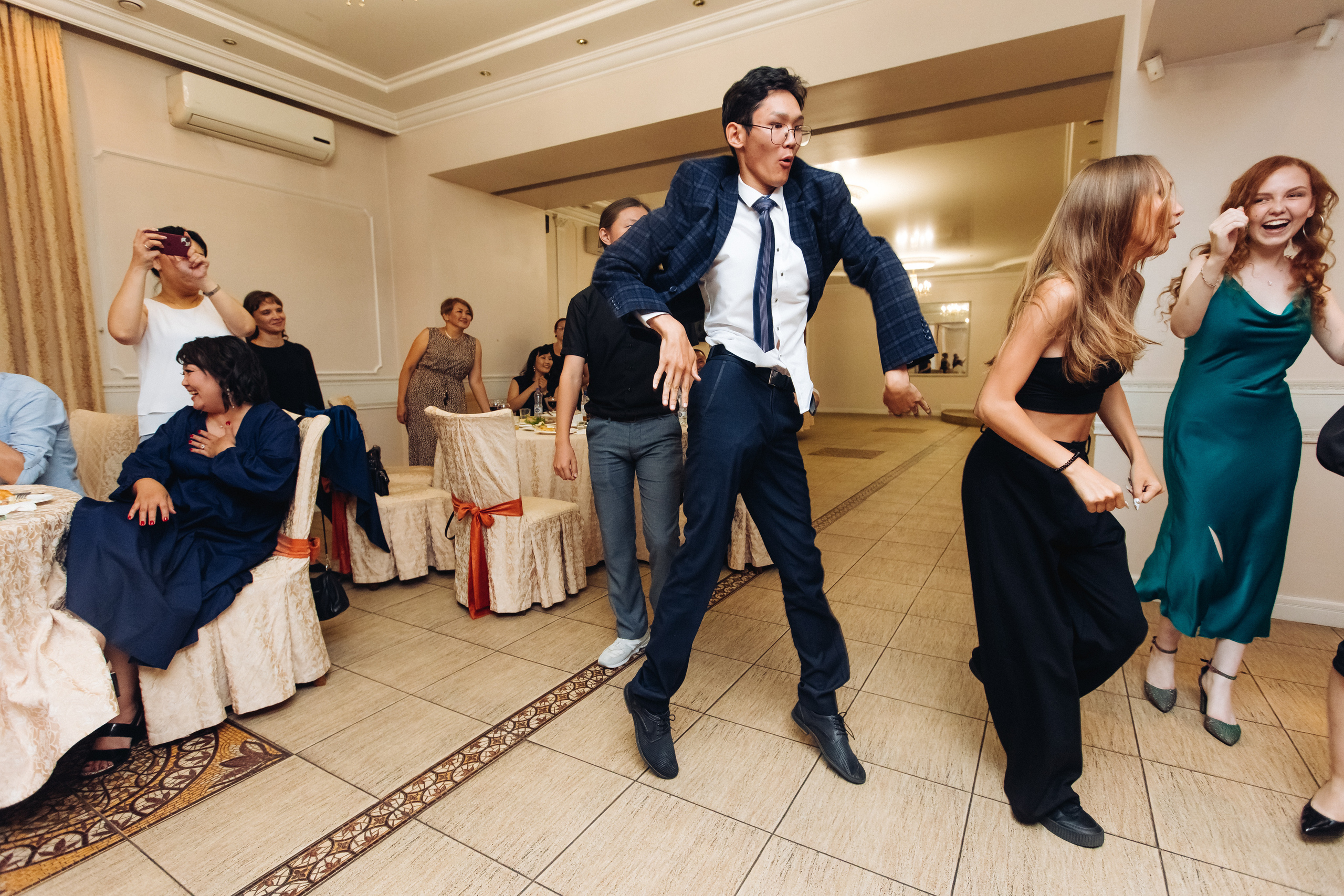 Выпускной вечер. Свадебный и семейный фотограф в Улан-Удэ