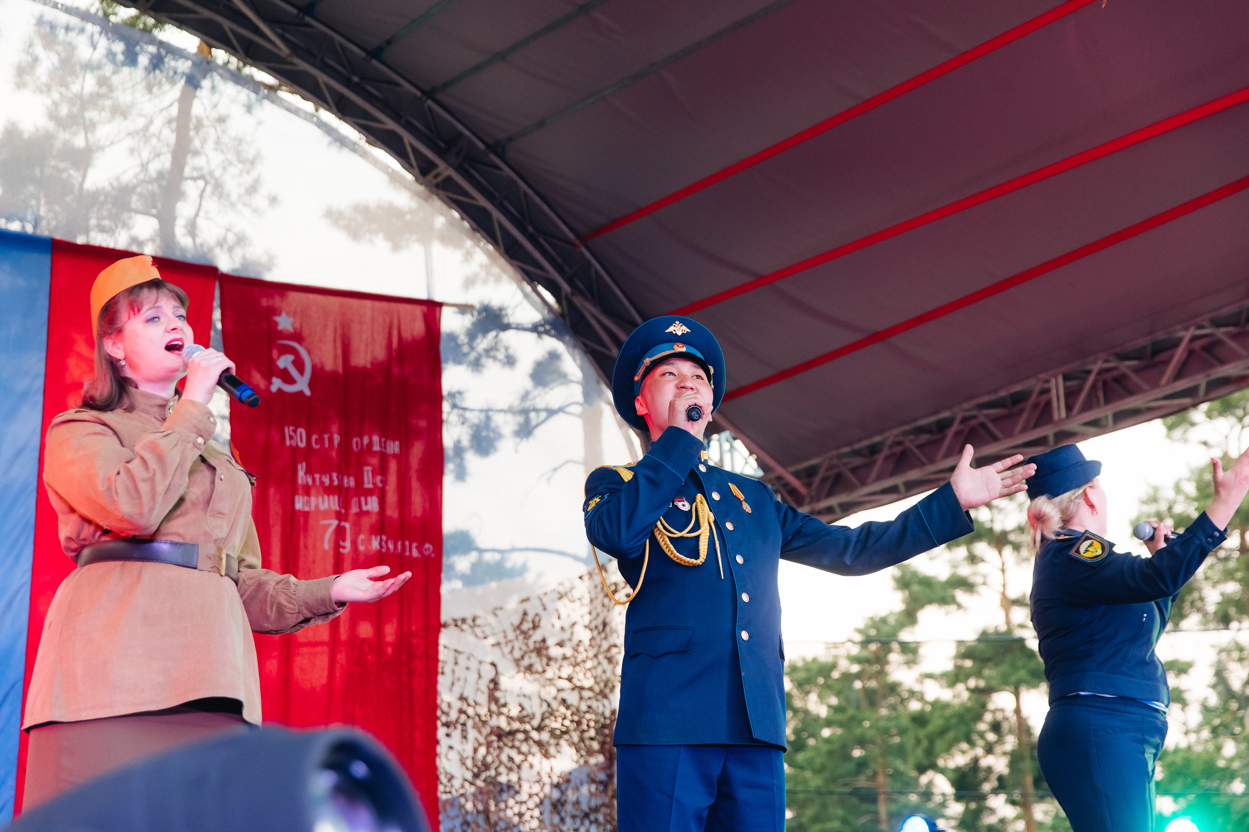 Празднование «Дня Победы» в парке Юбилейный. Свадебный и семейный фотограф в Улан-Удэ