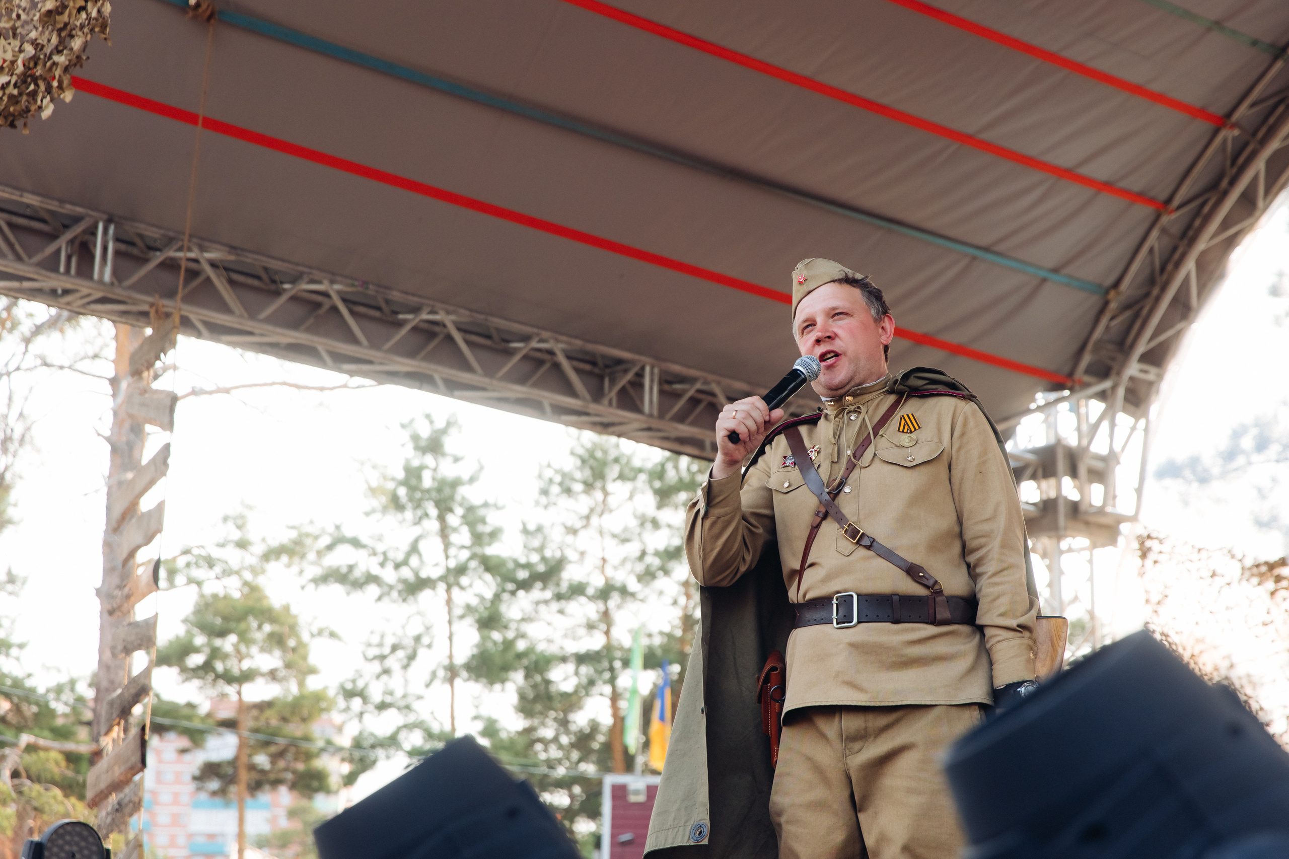 Празднование «Дня Победы» в парке Юбилейный. Свадебный и семейный фотограф в Улан-Удэ