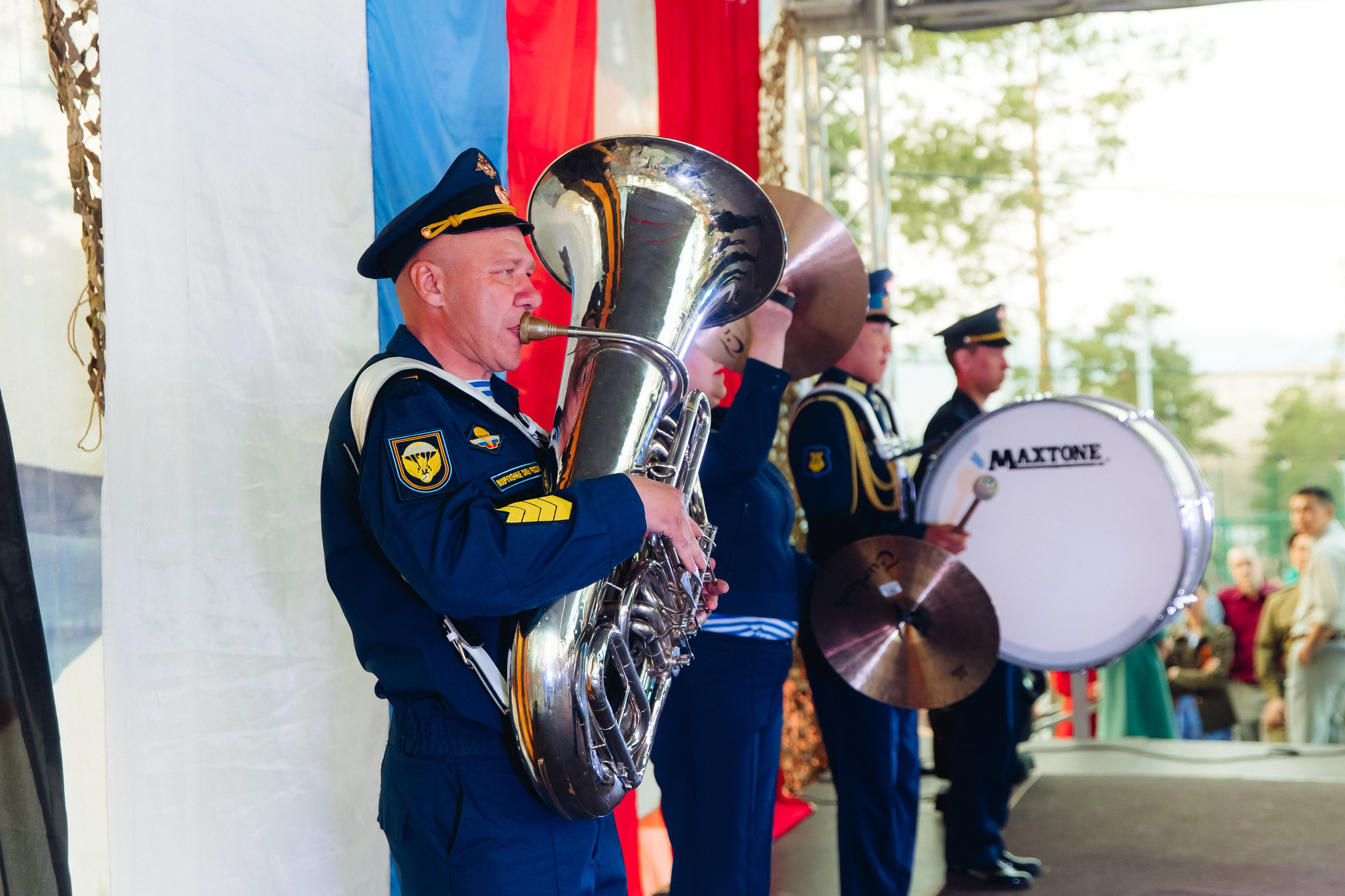 Празднование «Дня Победы» в парке Юбилейный. Свадебный и семейный фотограф в Улан-Удэ