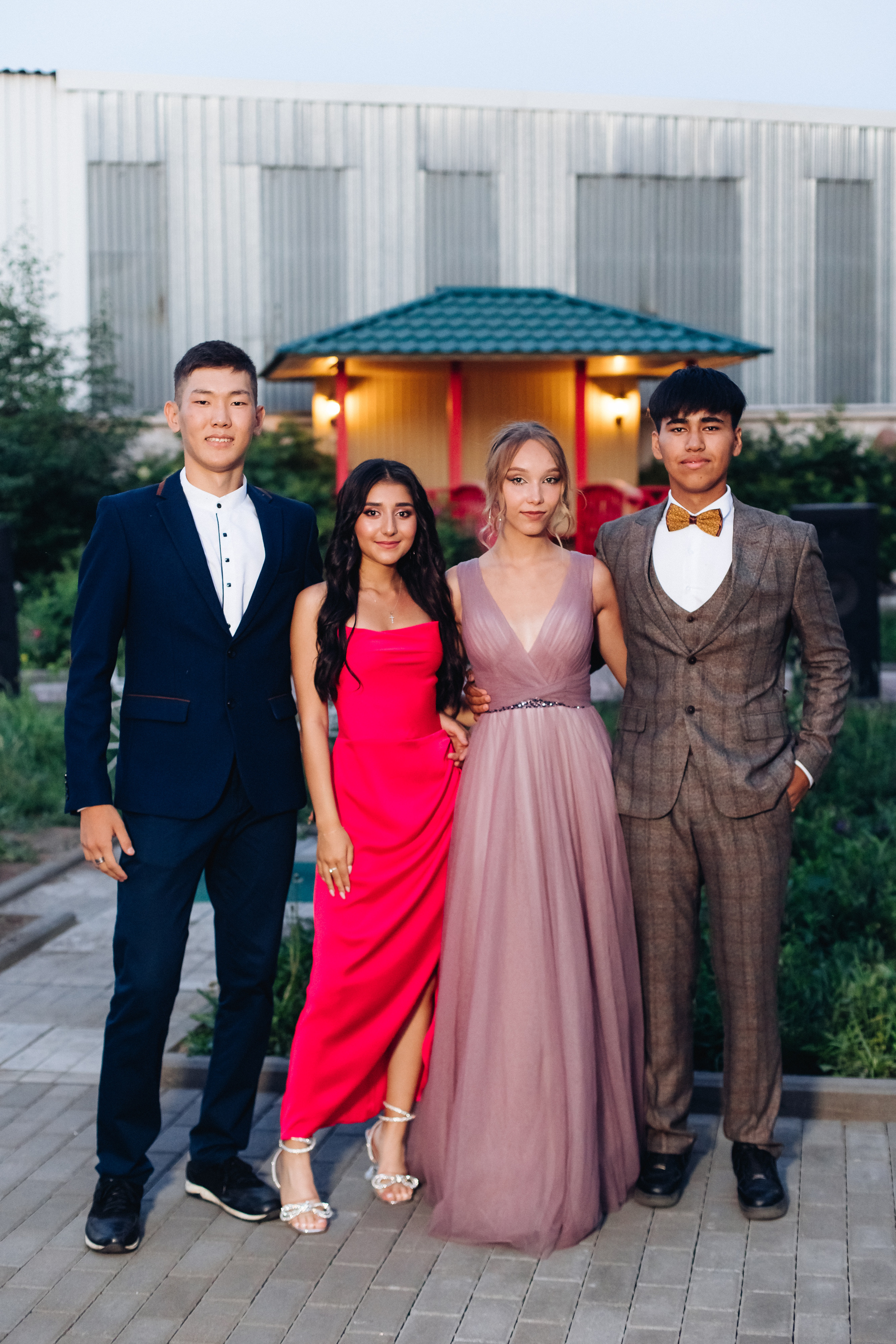 Выпускной вечер. Свадебный и семейный фотограф в Улан-Удэ