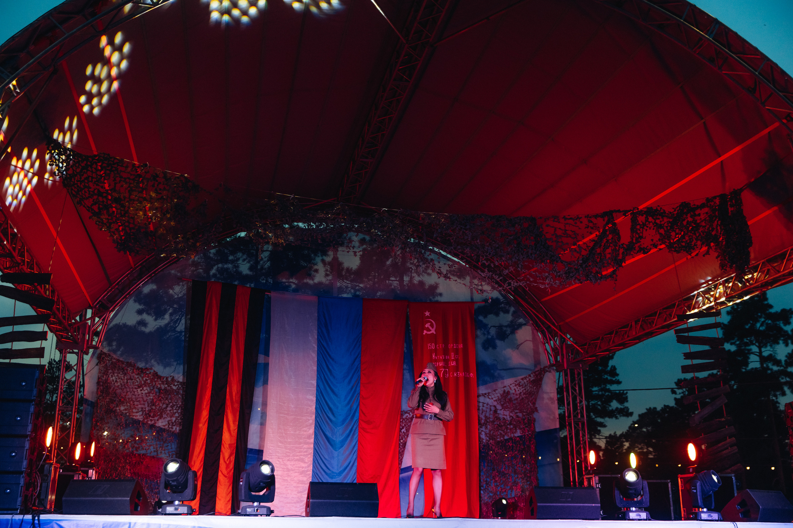 Празднование «Дня Победы» в парке Юбилейный. Свадебный и семейный фотограф в Улан-Удэ