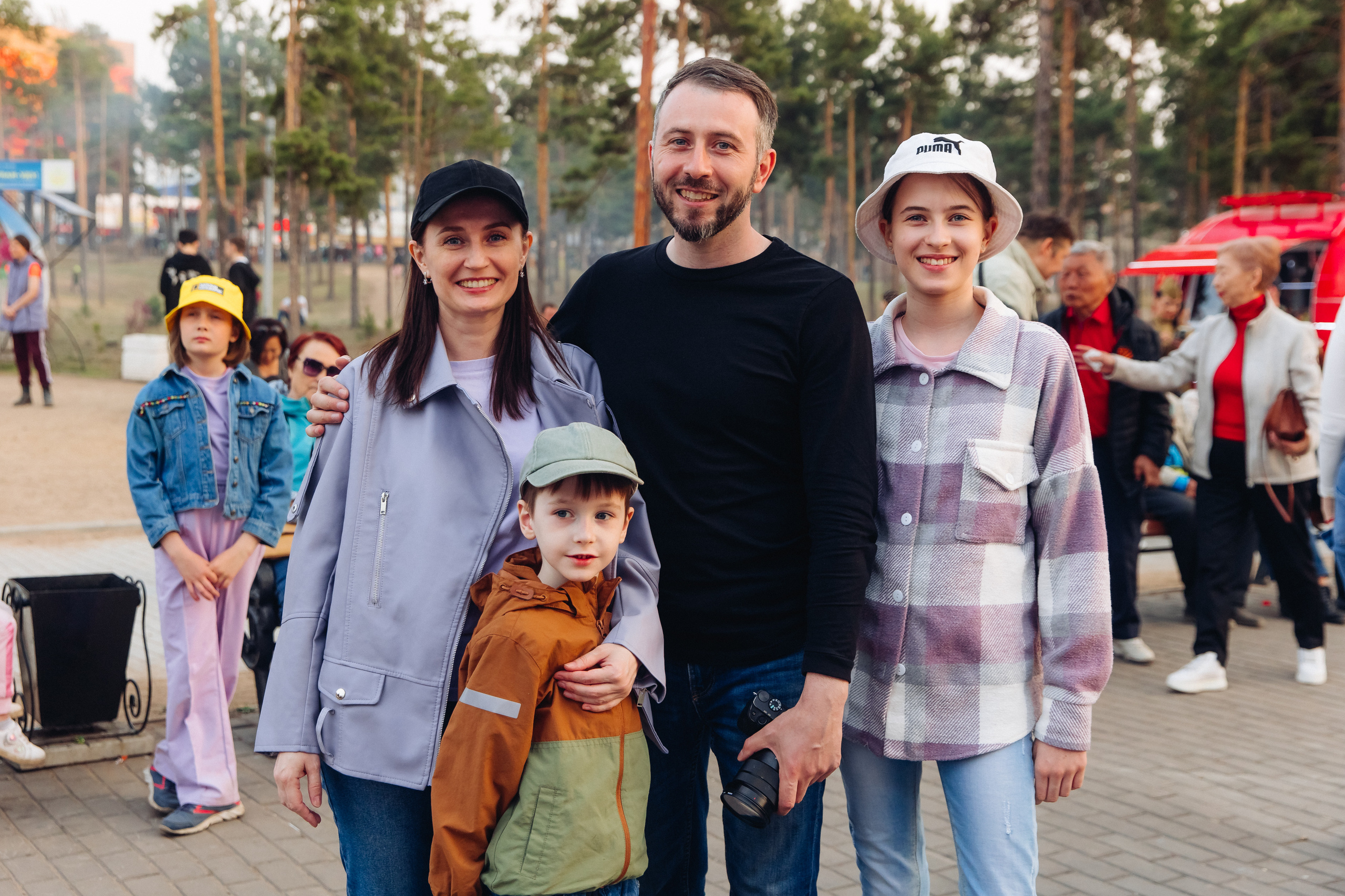 Празднование «Дня Победы» в парке Юбилейный. Свадебный и семейный фотограф в Улан-Удэ