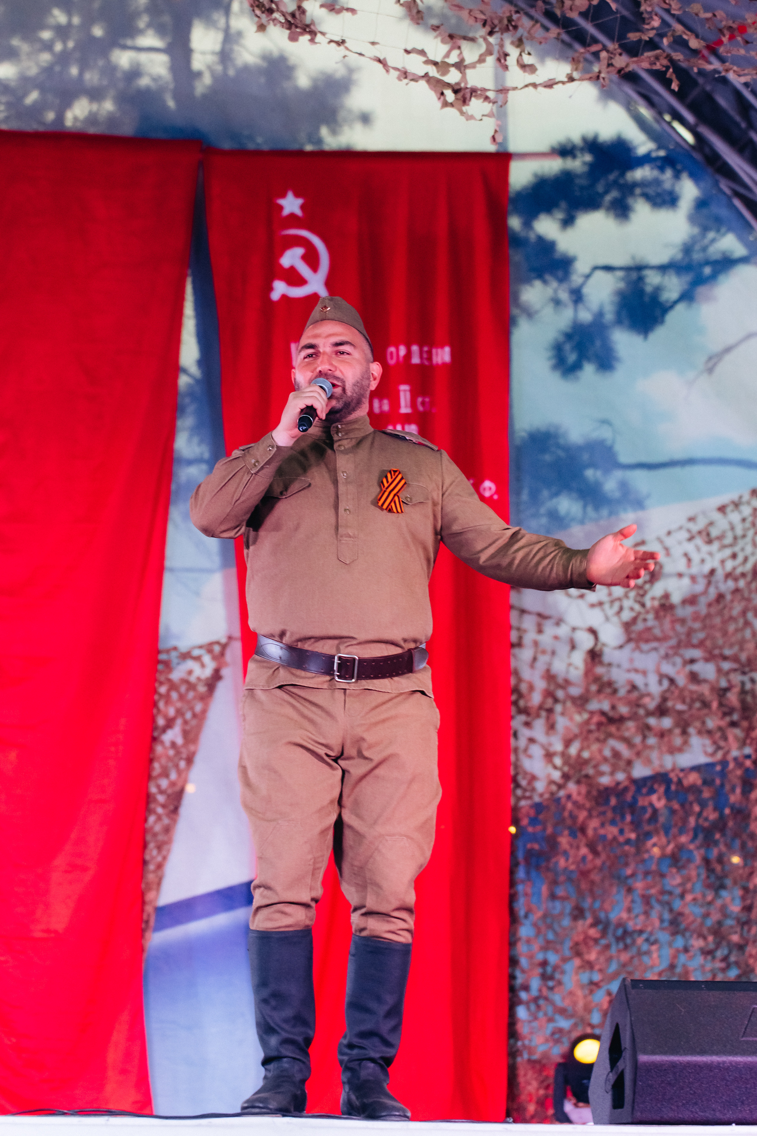 Празднование «Дня Победы» в парке Юбилейный. Свадебный и семейный фотограф в Улан-Удэ