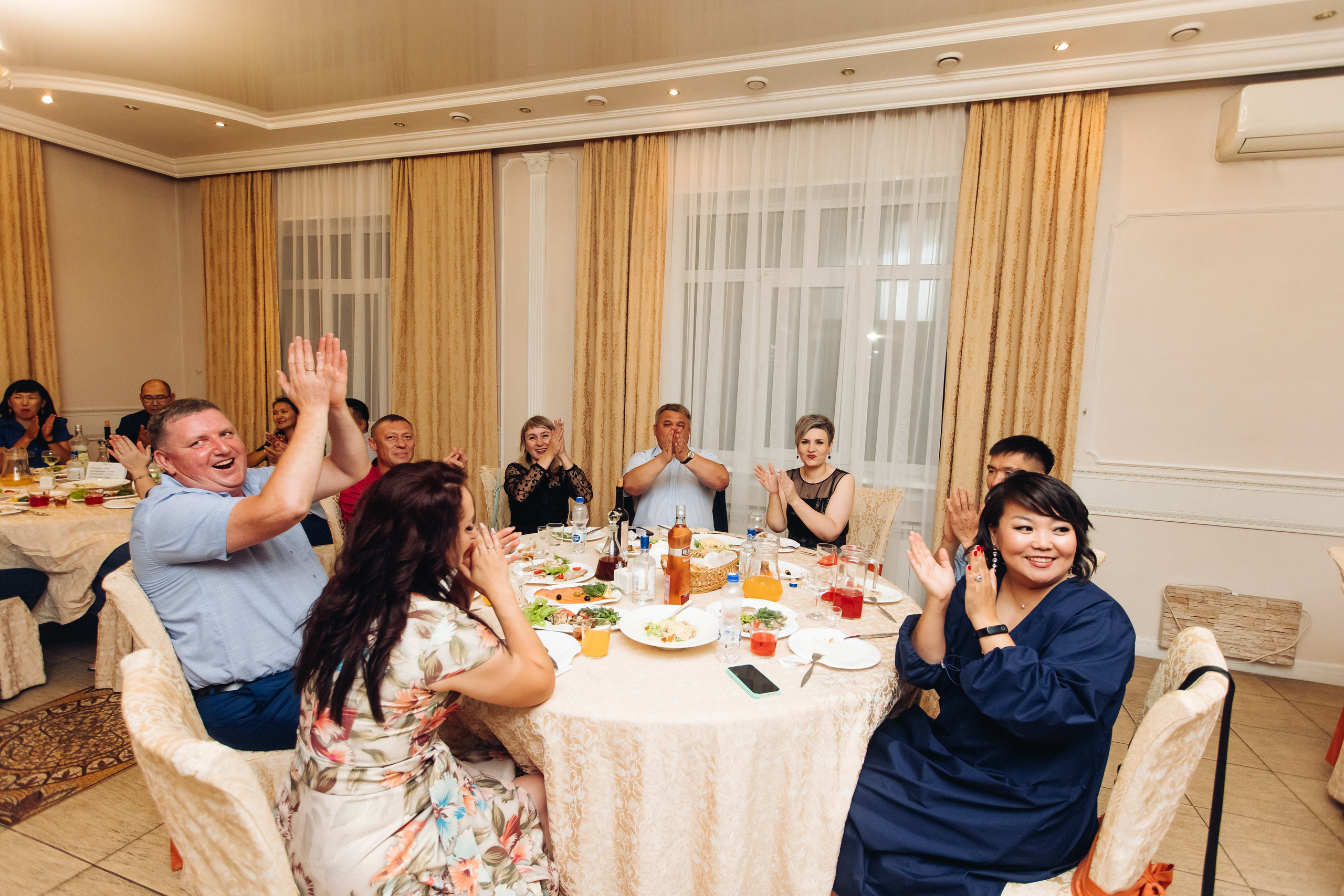 Выпускной вечер. Свадебный и семейный фотограф в Улан-Удэ