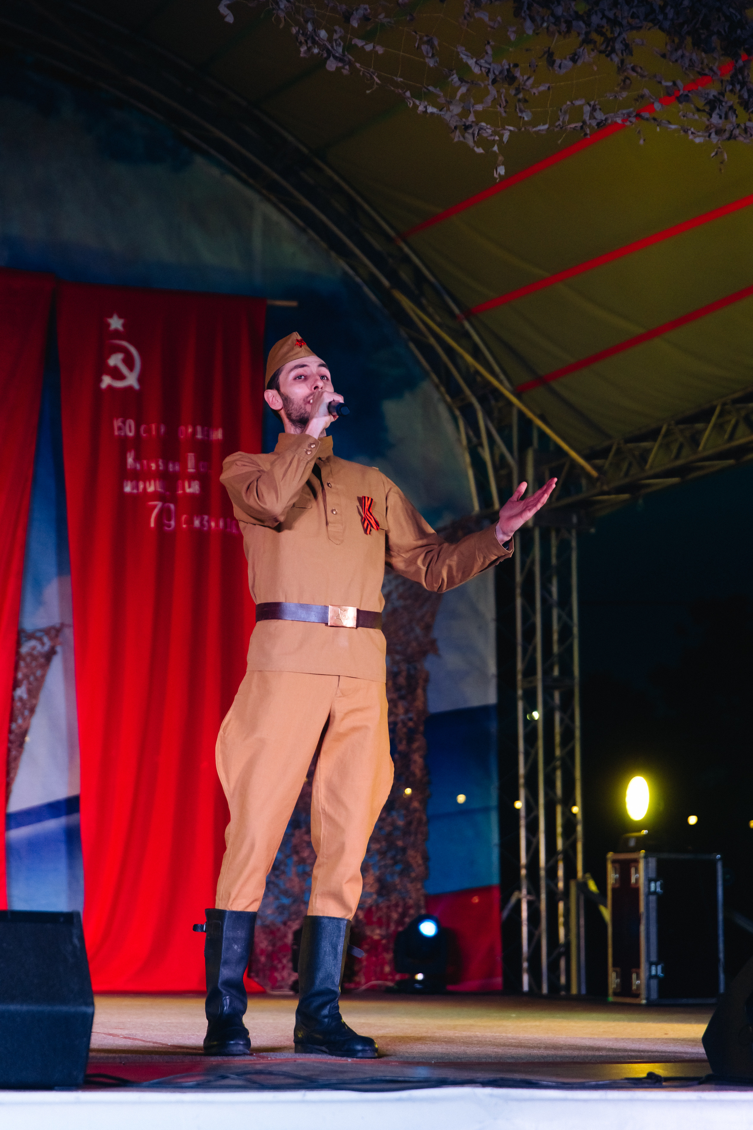 Празднование «Дня Победы» в парке Юбилейный. Свадебный и семейный фотограф в Улан-Удэ