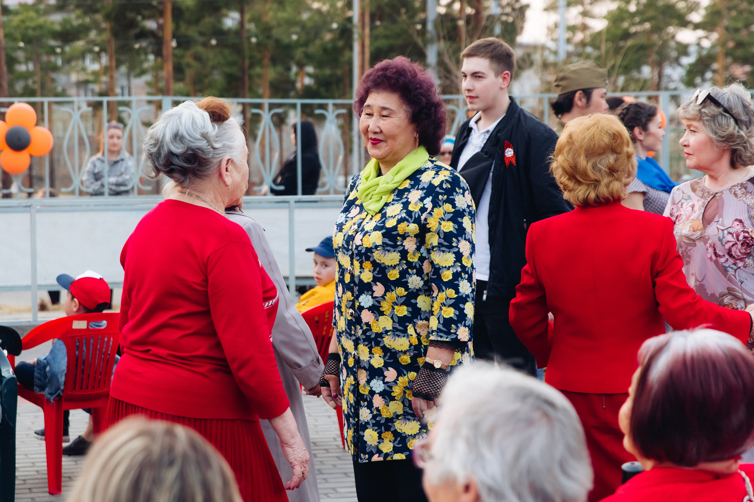 Празднование «Дня Победы» в парке Юбилейный. Свадебный и семейный фотограф в Улан-Удэ