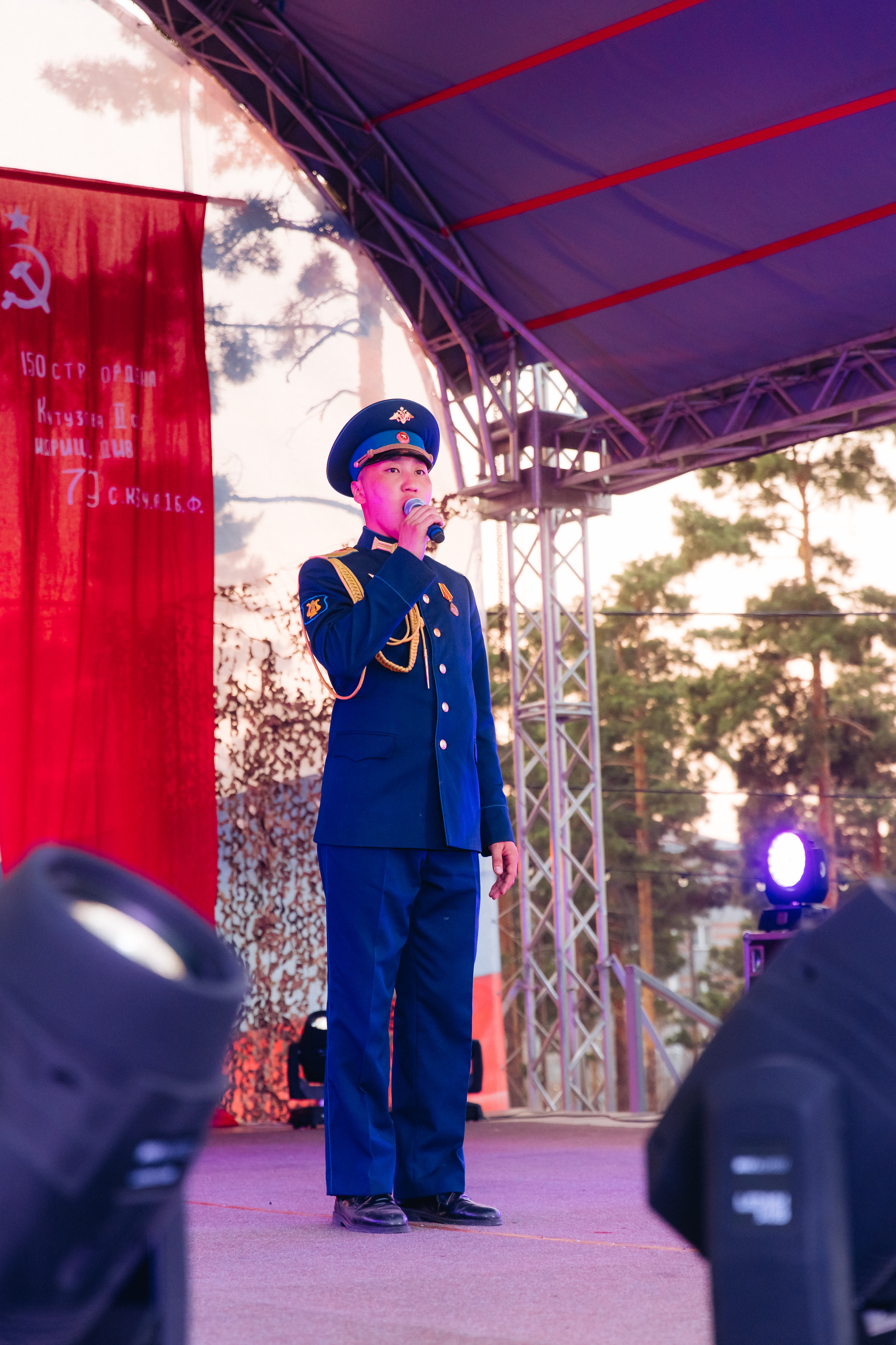 Празднование «Дня Победы» в парке Юбилейный. Свадебный и семейный фотограф в Улан-Удэ