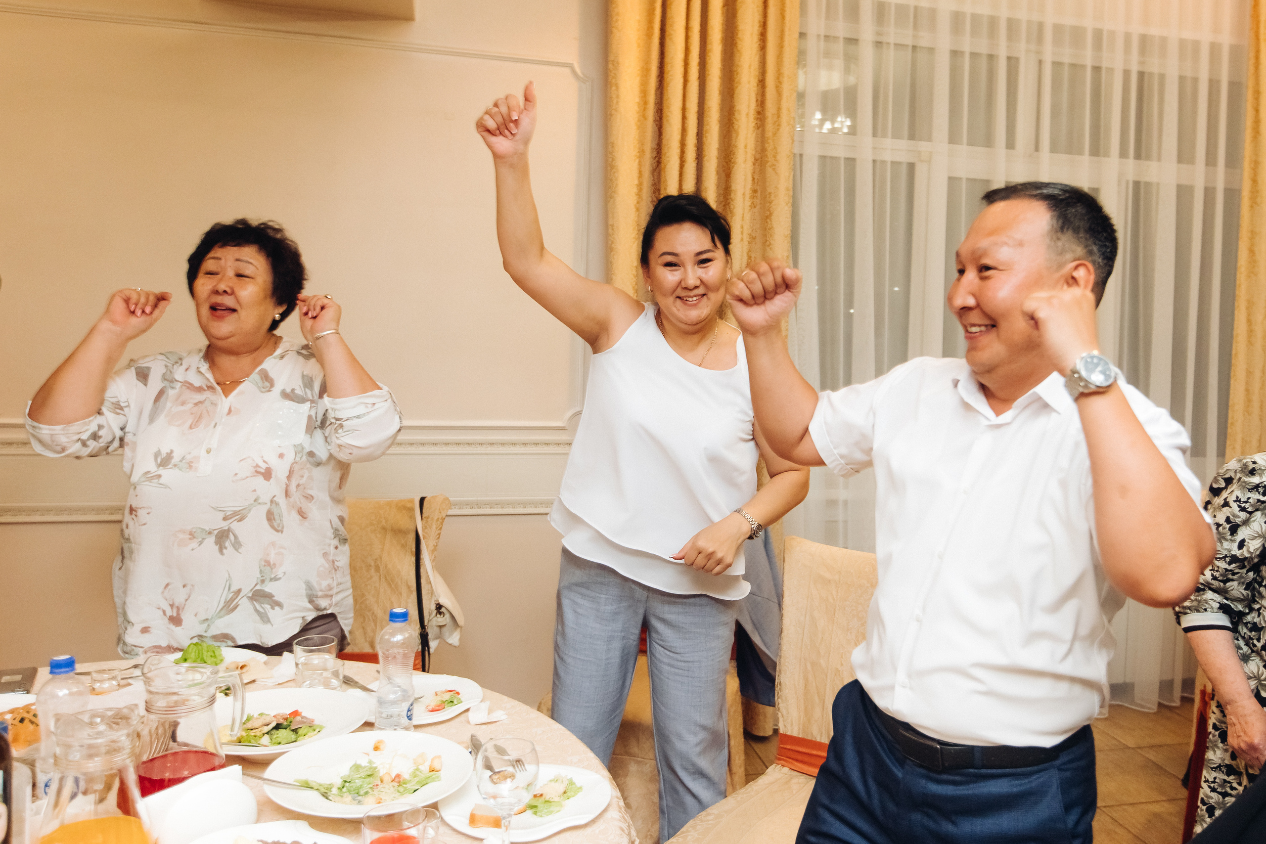 Выпускной вечер. Свадебный и семейный фотограф в Улан-Удэ