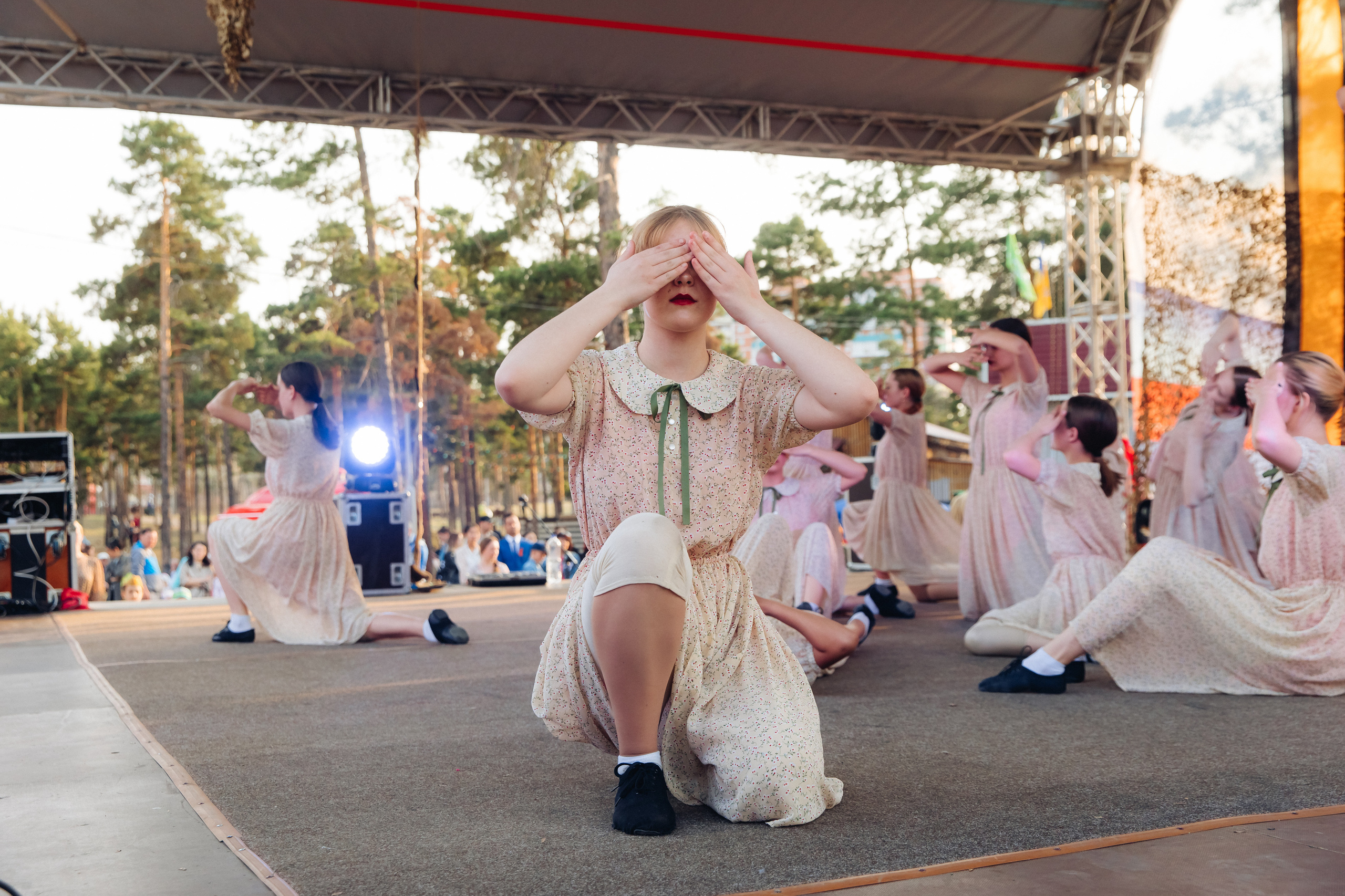 Празднование «Дня Победы» в парке Юбилейный. Свадебный и семейный фотограф в Улан-Удэ