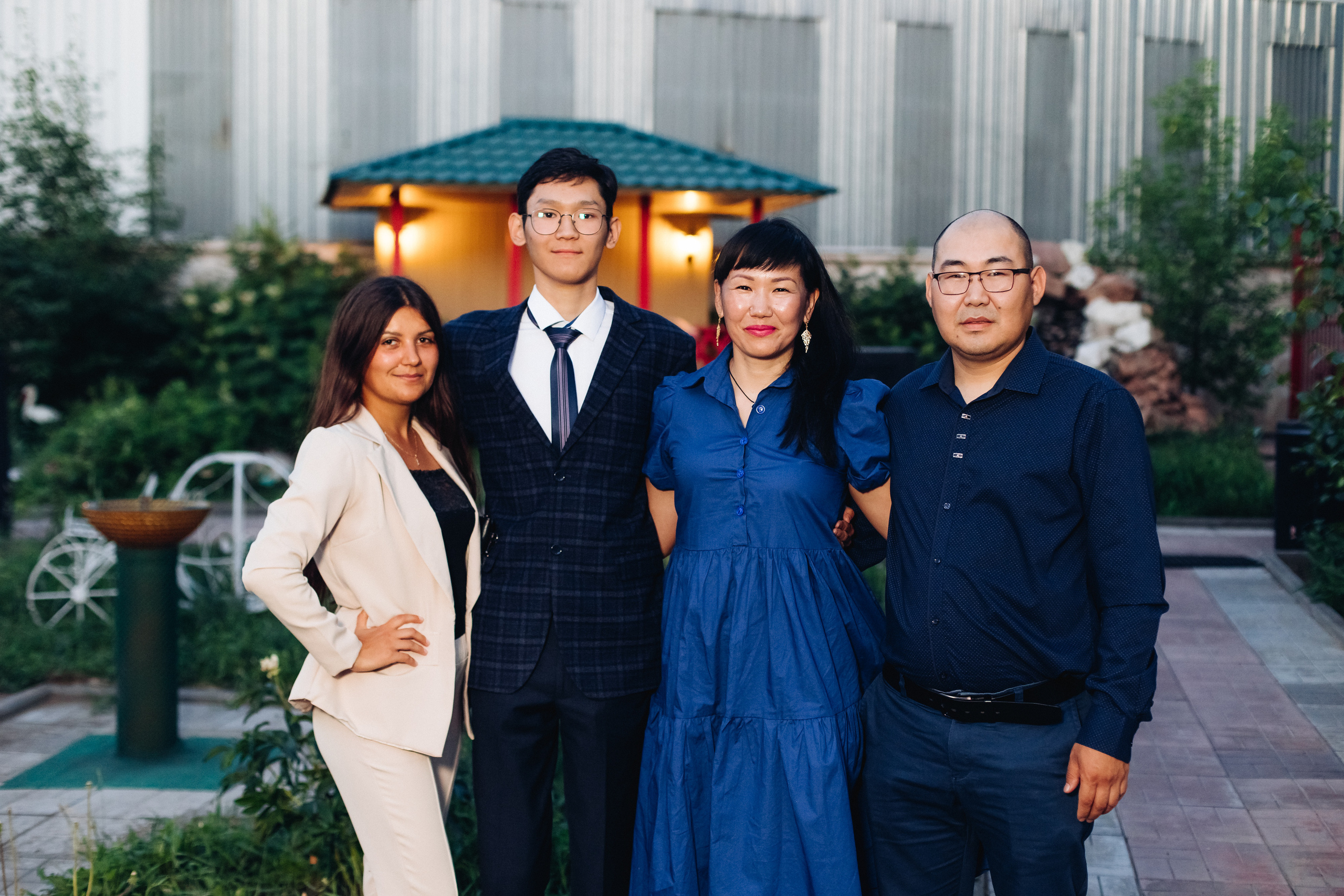 Выпускной вечер. Свадебный и семейный фотограф в Улан-Удэ