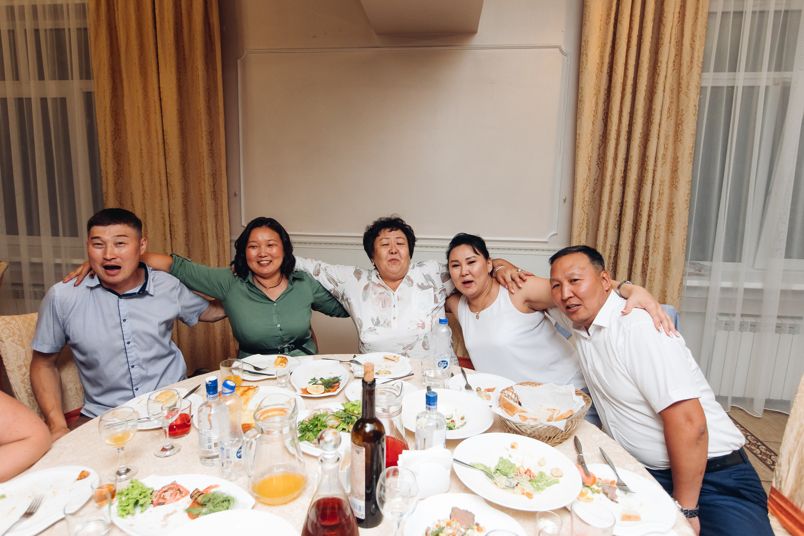 Выпускной вечер. Свадебный и семейный фотограф в Улан-Удэ