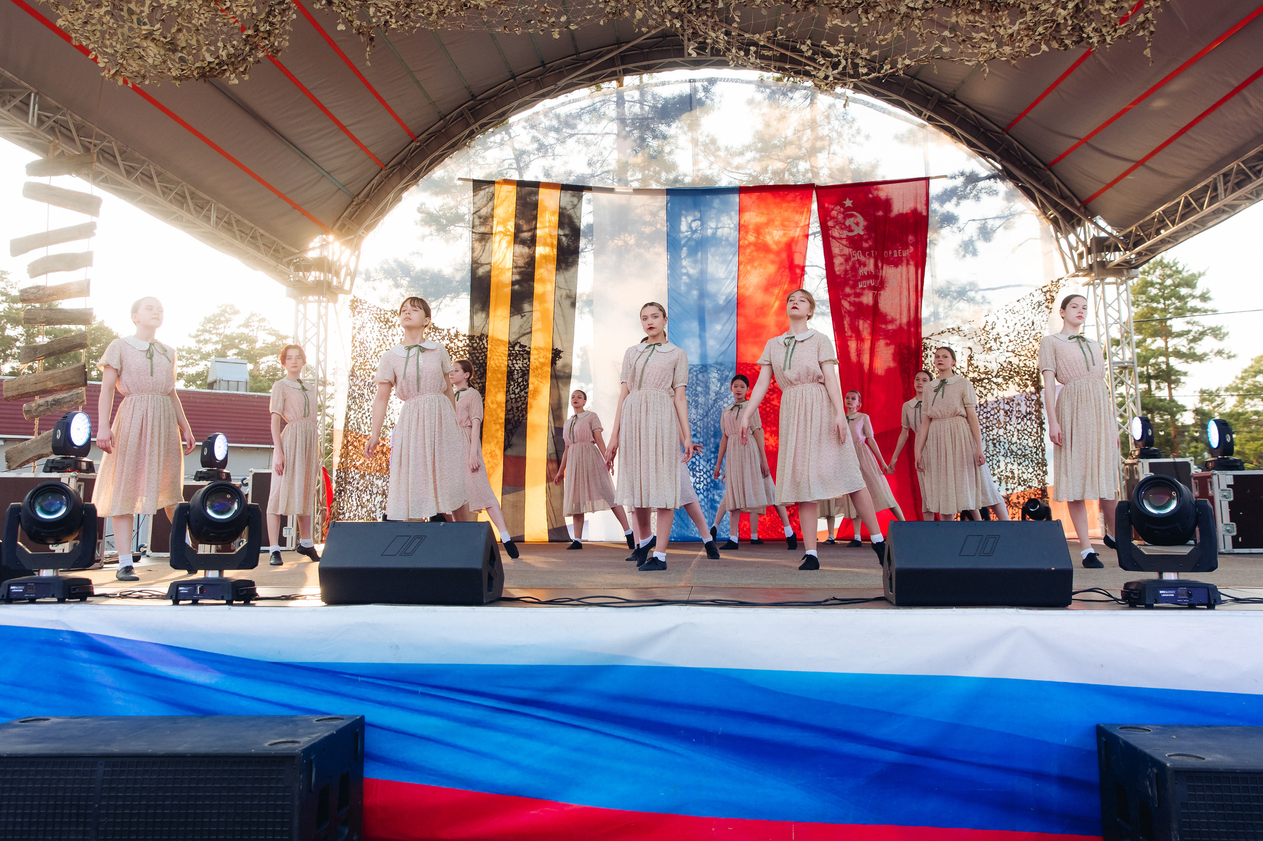 Празднование «Дня Победы» в парке Юбилейный. Свадебный и семейный фотограф в Улан-Удэ